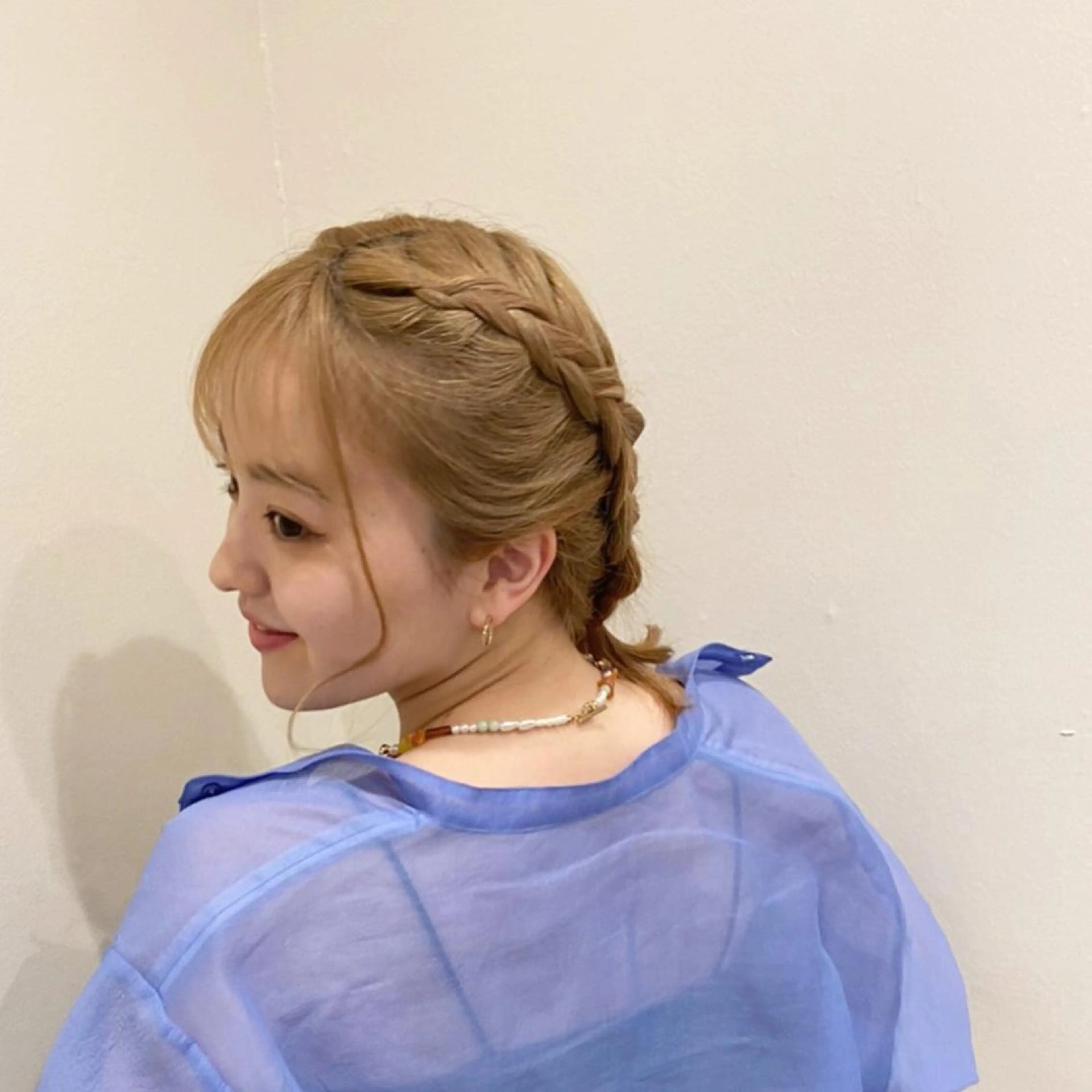 ミディアム ヘアアレンジ ツインテール mugelca所属・ワタナベ リリコのヘアスタイル