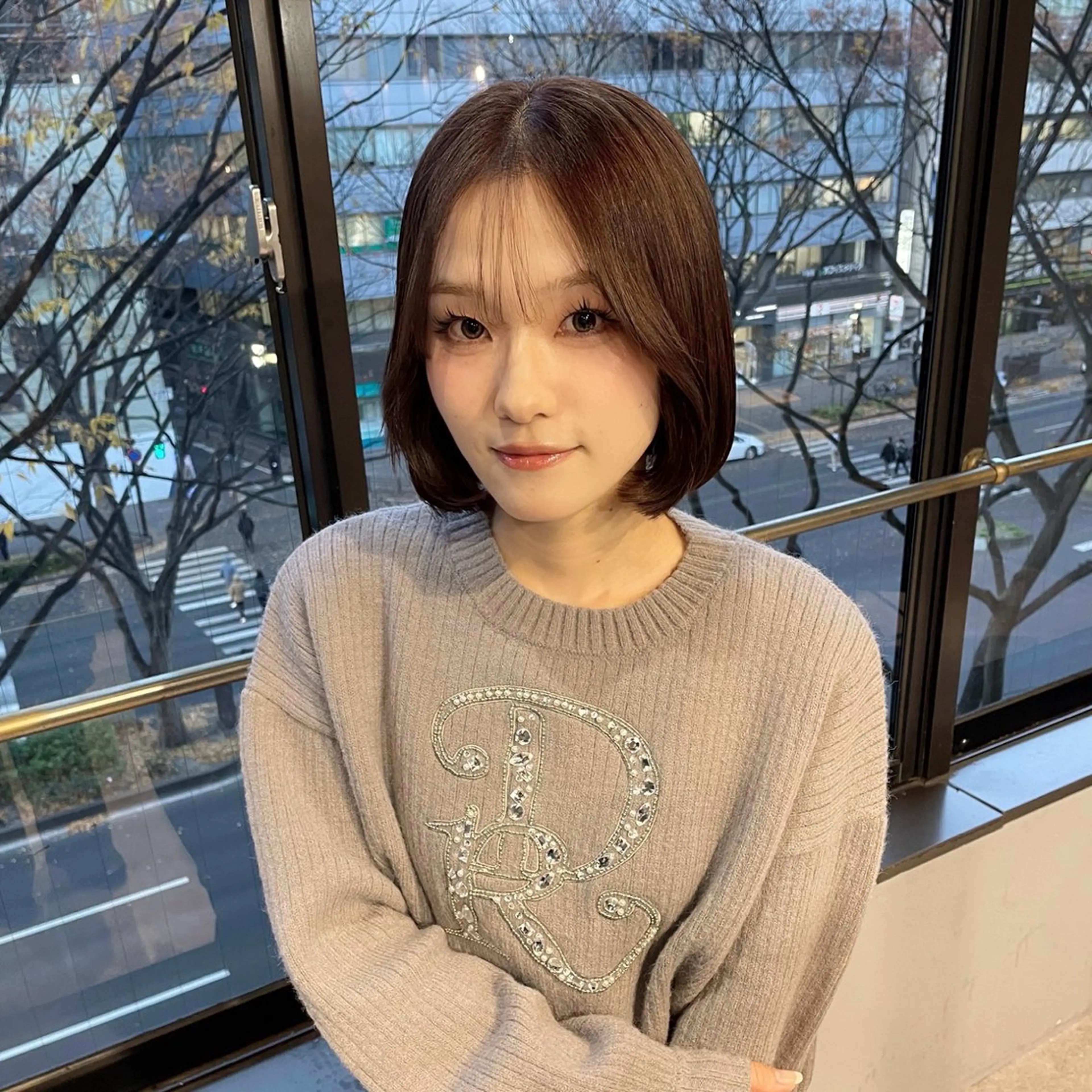 ショート カラー ブリーチ ブラウンカラー 透明感カラー ブリーチなしカラー Mimi🎀ブリーチ なし透明感 Ｗカラーのヘアスタイル