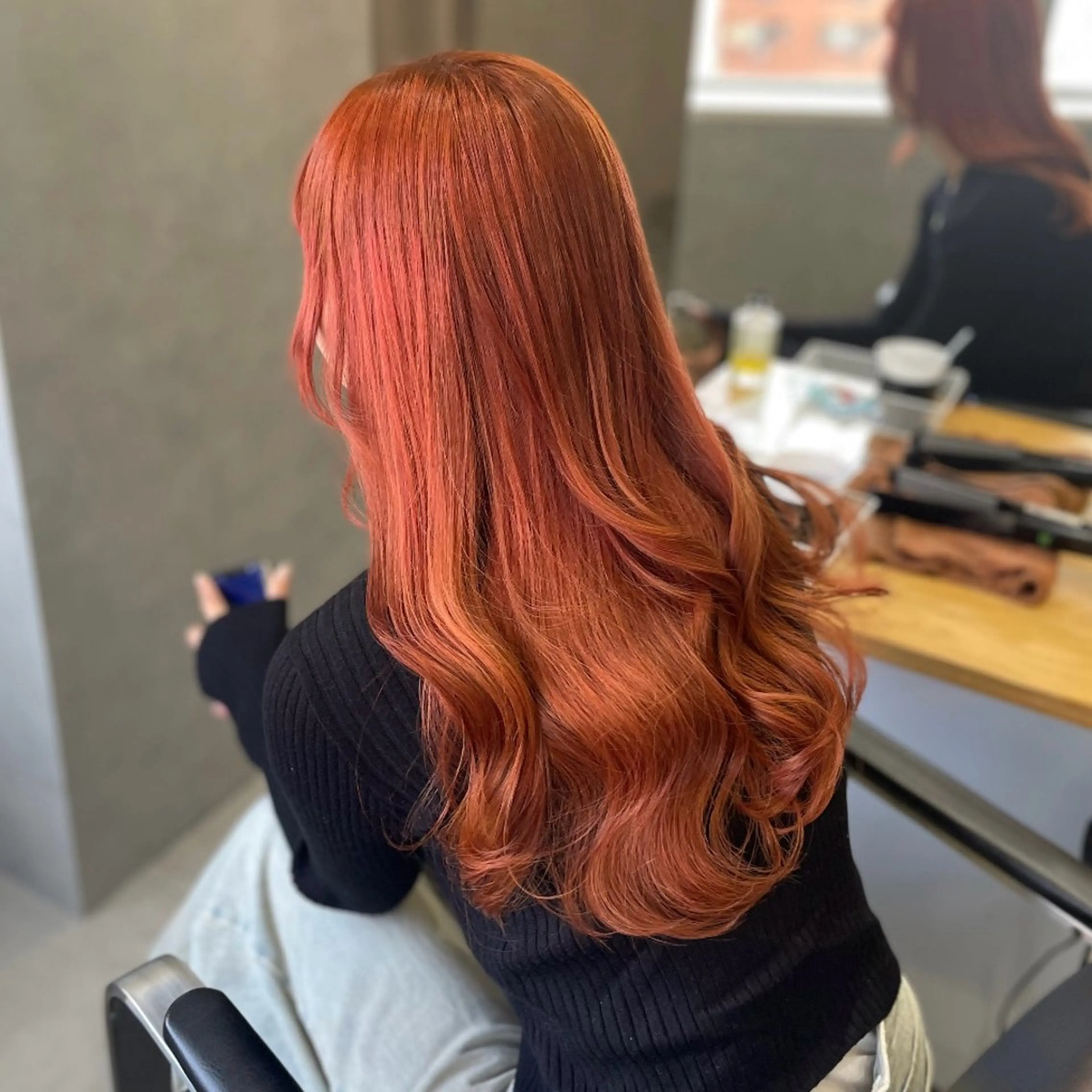 ロング カラー オレンジ ピンクカラー ヘアカラー Rui/透明感カラー 暖色/レイヤーカットのヘアスタイル