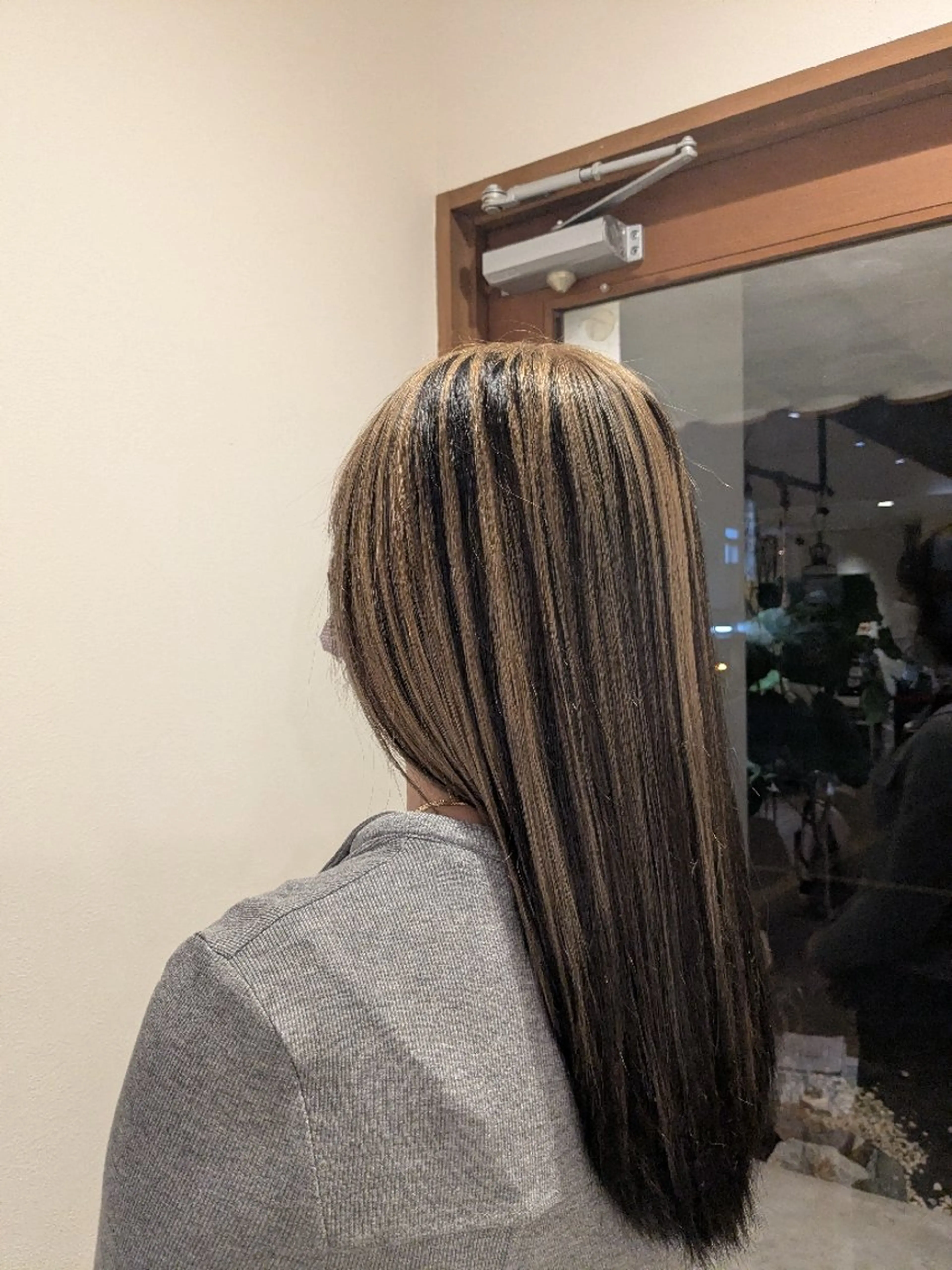 ロング ヘアカラー Spring Akariのヘアスタイル