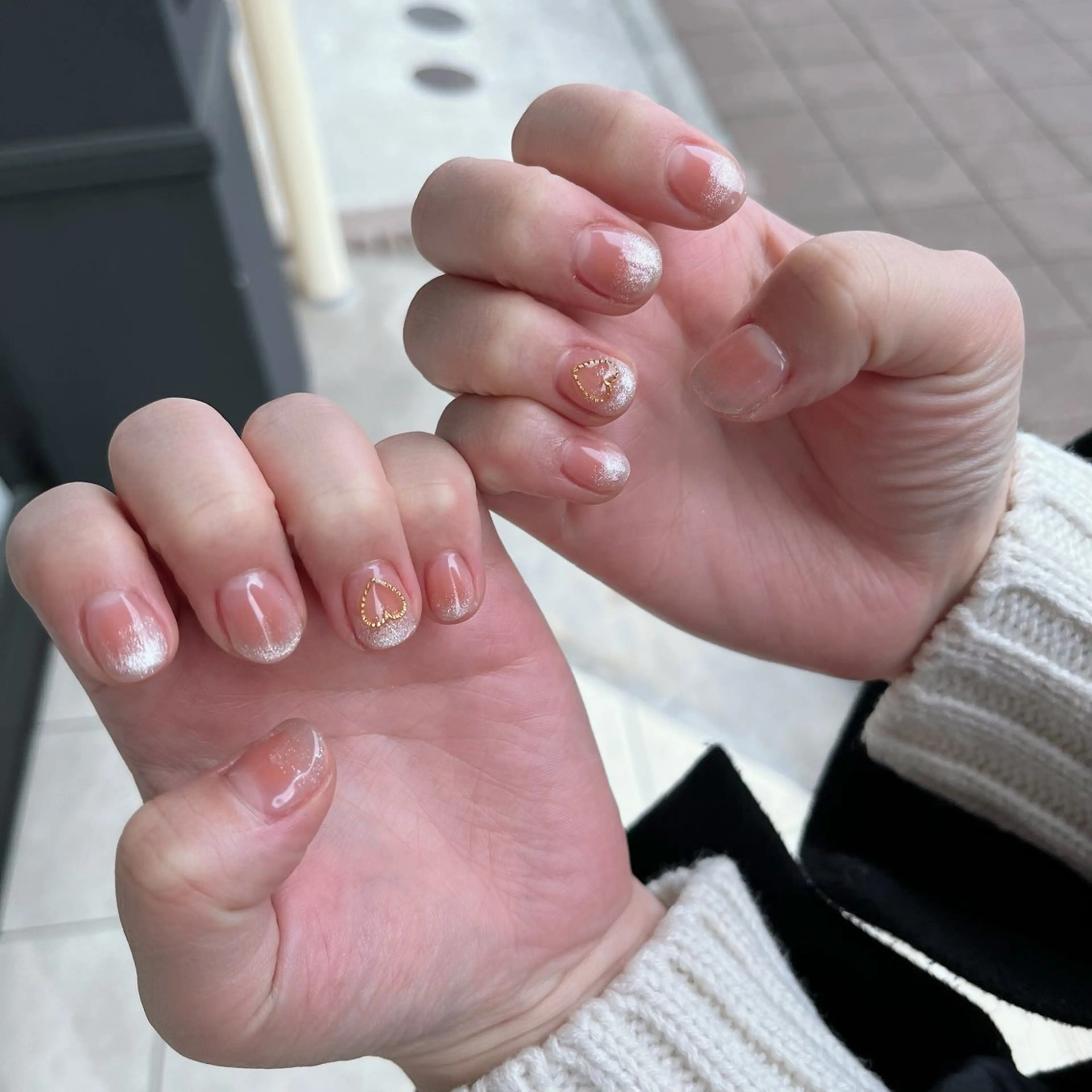 ネイル チークネイル REMIA 🤍 NAKANEのネイルデザイン