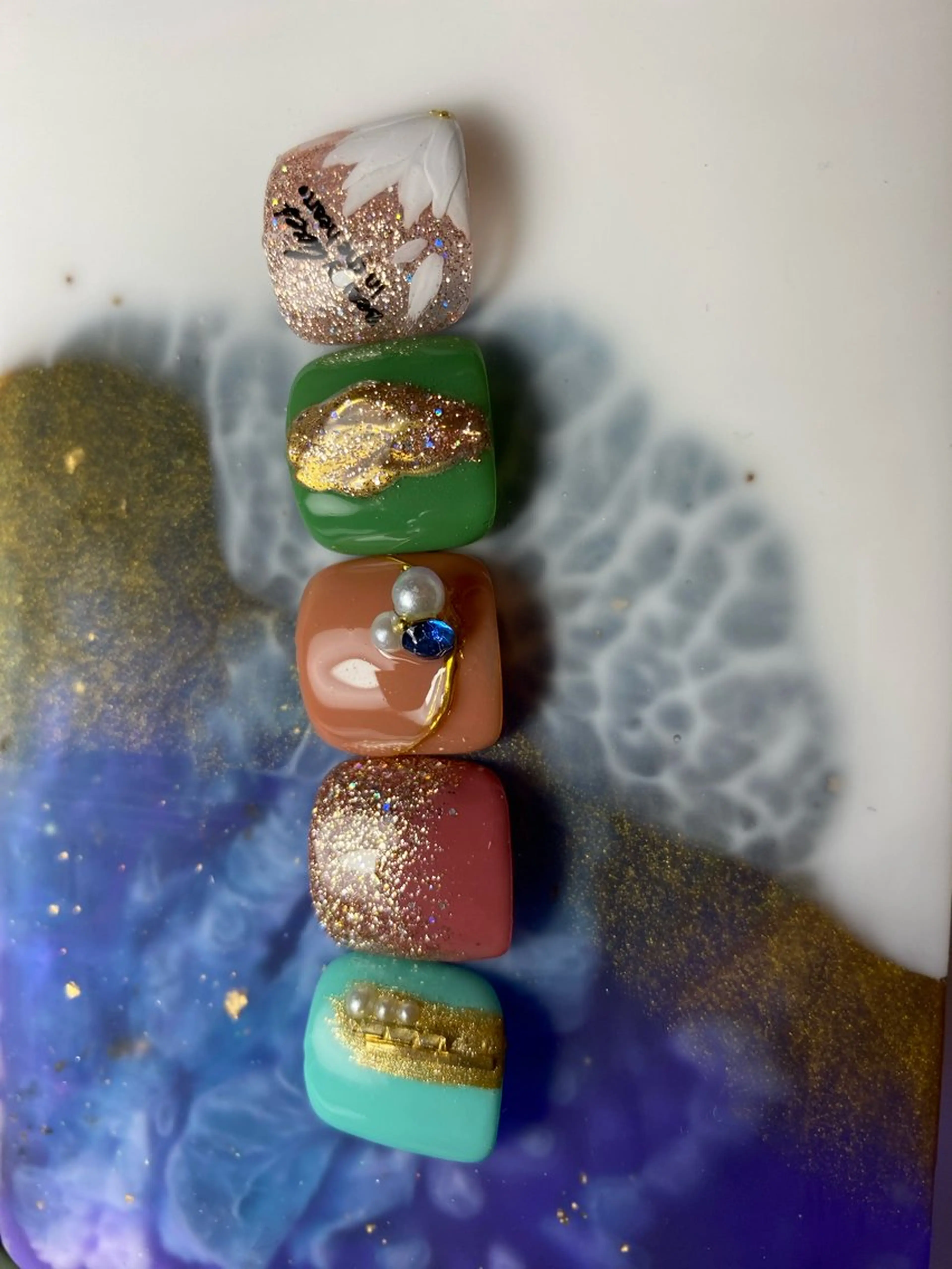 ネイル フットネイル Bavardage Nailのネイルデザイン