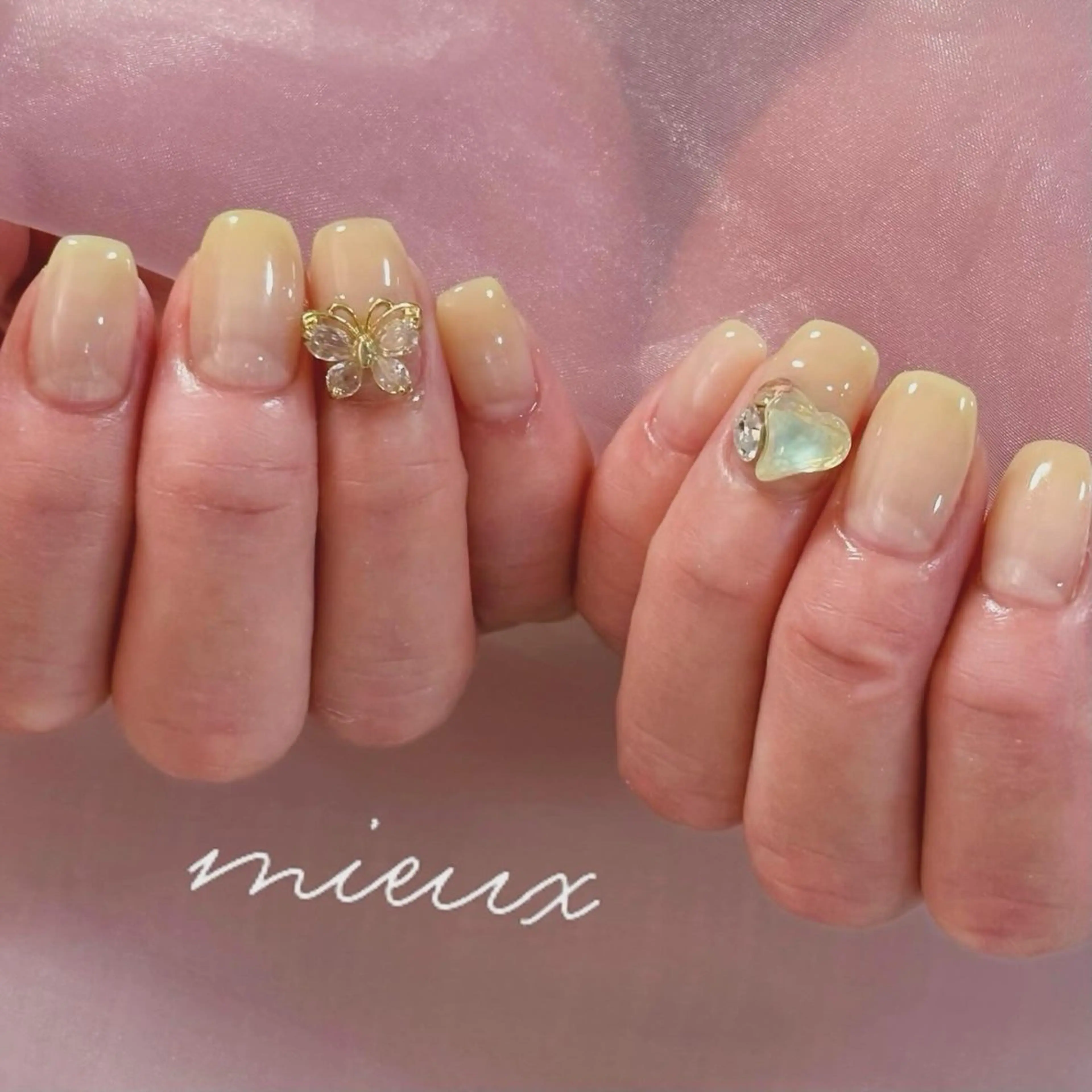 ネイル ハンドネイル nailsalon mieuxのネイルデザイン