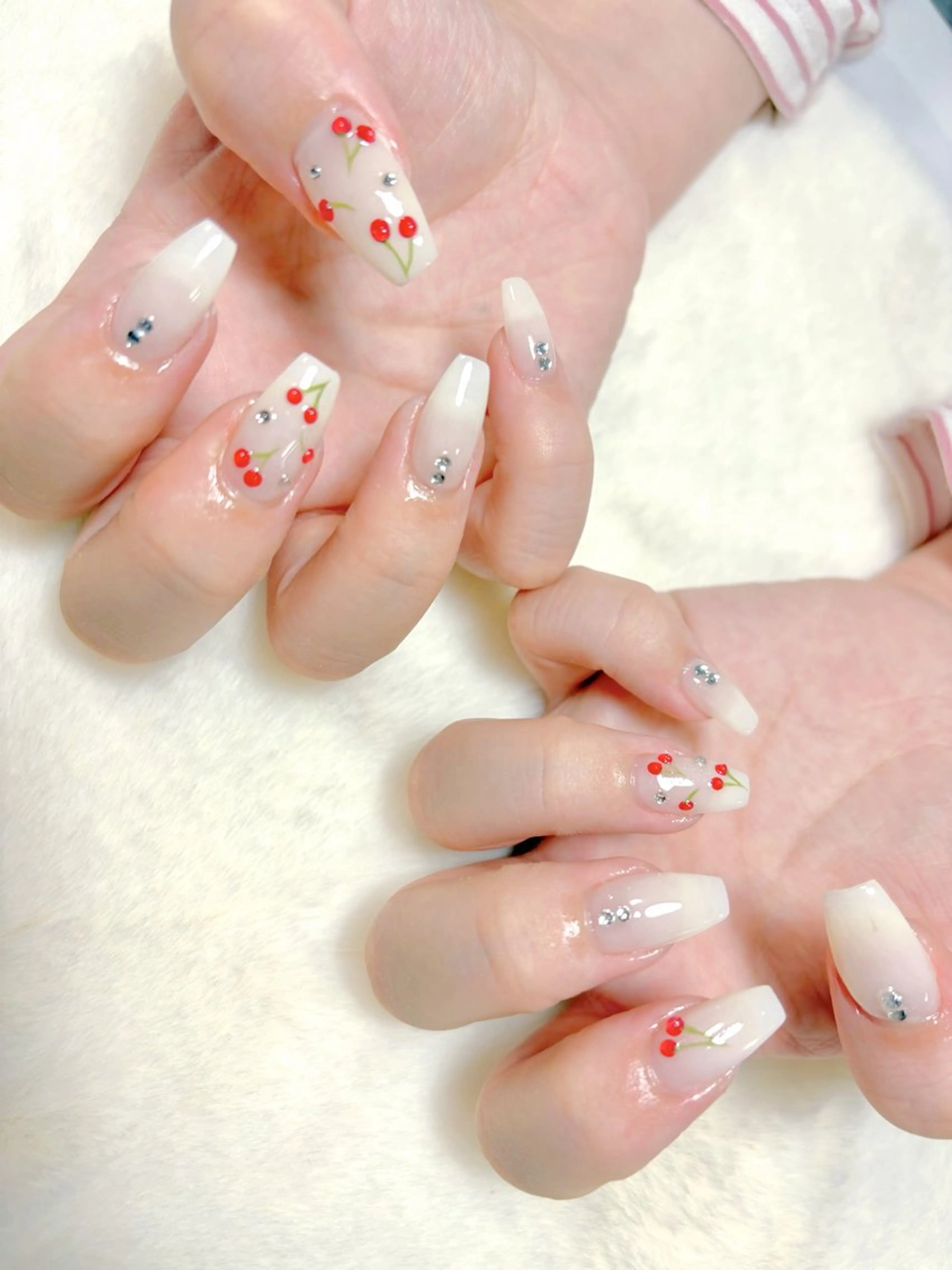 ネイル フラワーネイル 韓国ネイル 持ち込み 春ネイル ワンホンネイル ハンドネイル Huyn Nail Shinjyukuのネイルデザイン