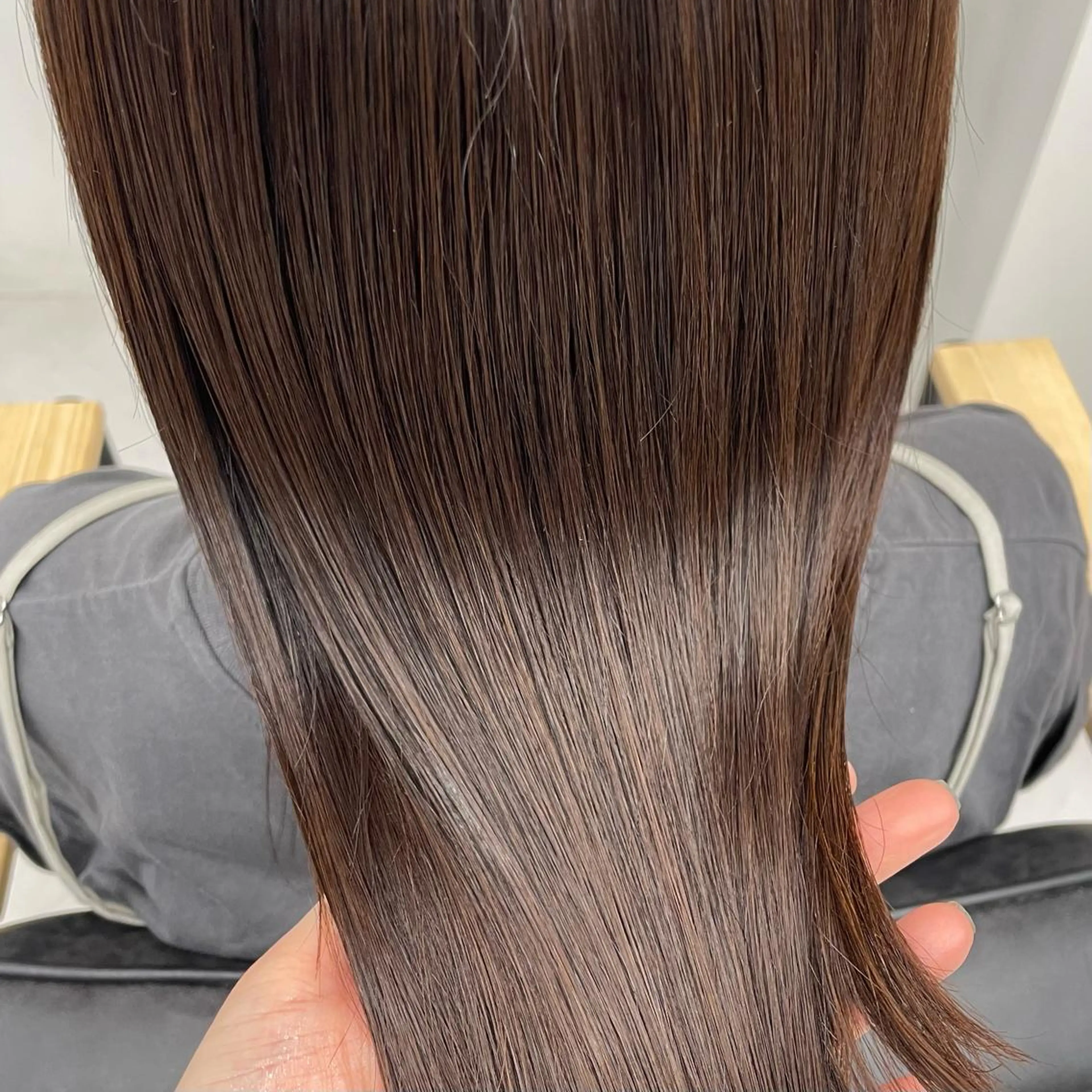 ミディアム カラー パーマ ヘアアレンジ メンズ キッズ ネイル マツエク・マツパ アイブロウ mona/ ストレートスタイル✨のヘアスタイル