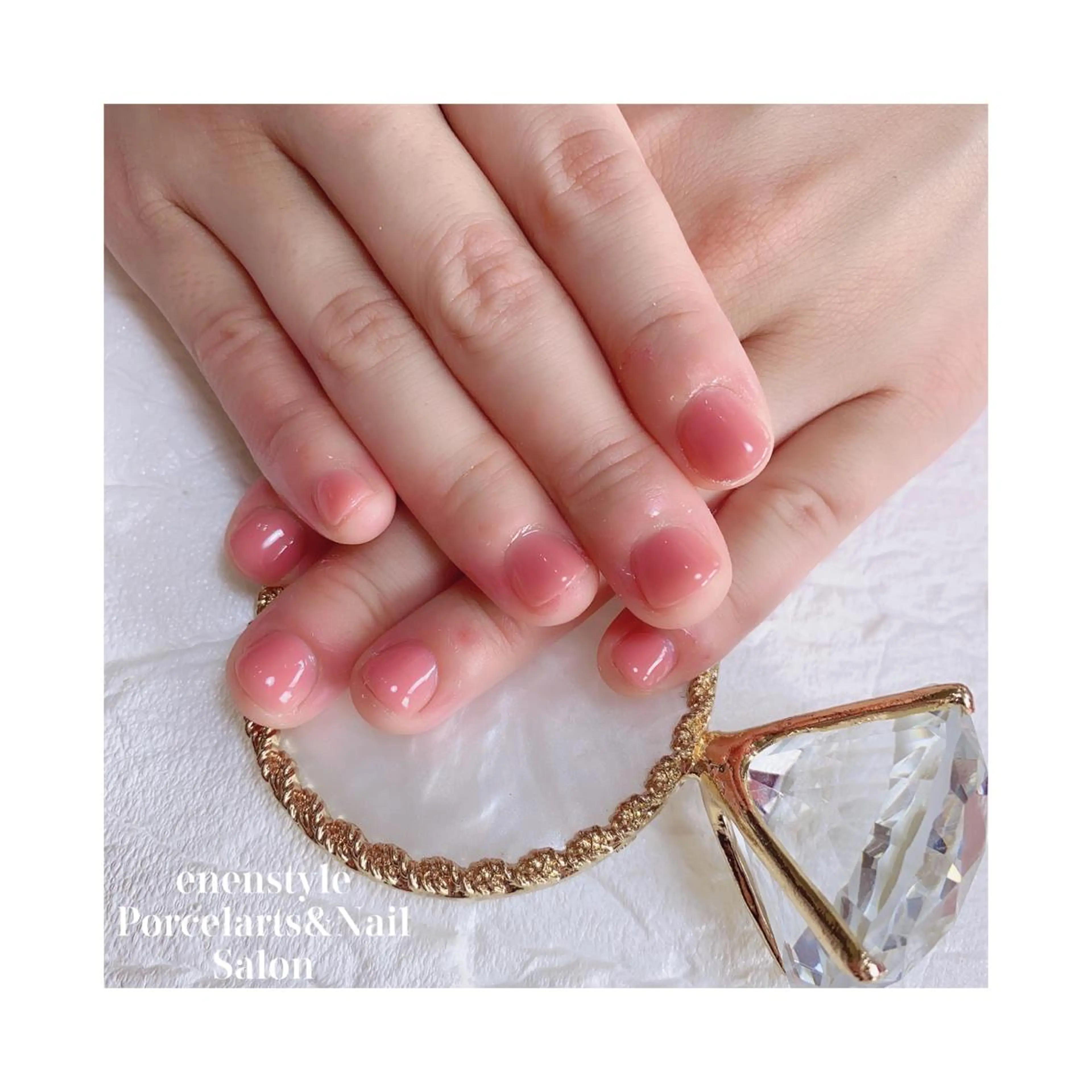 ショート ネイル ジェルネイル ニュアンスネイル オフィスネイル ワンカラーネイル パラジェル 👑enen style👑のネイルデザイン