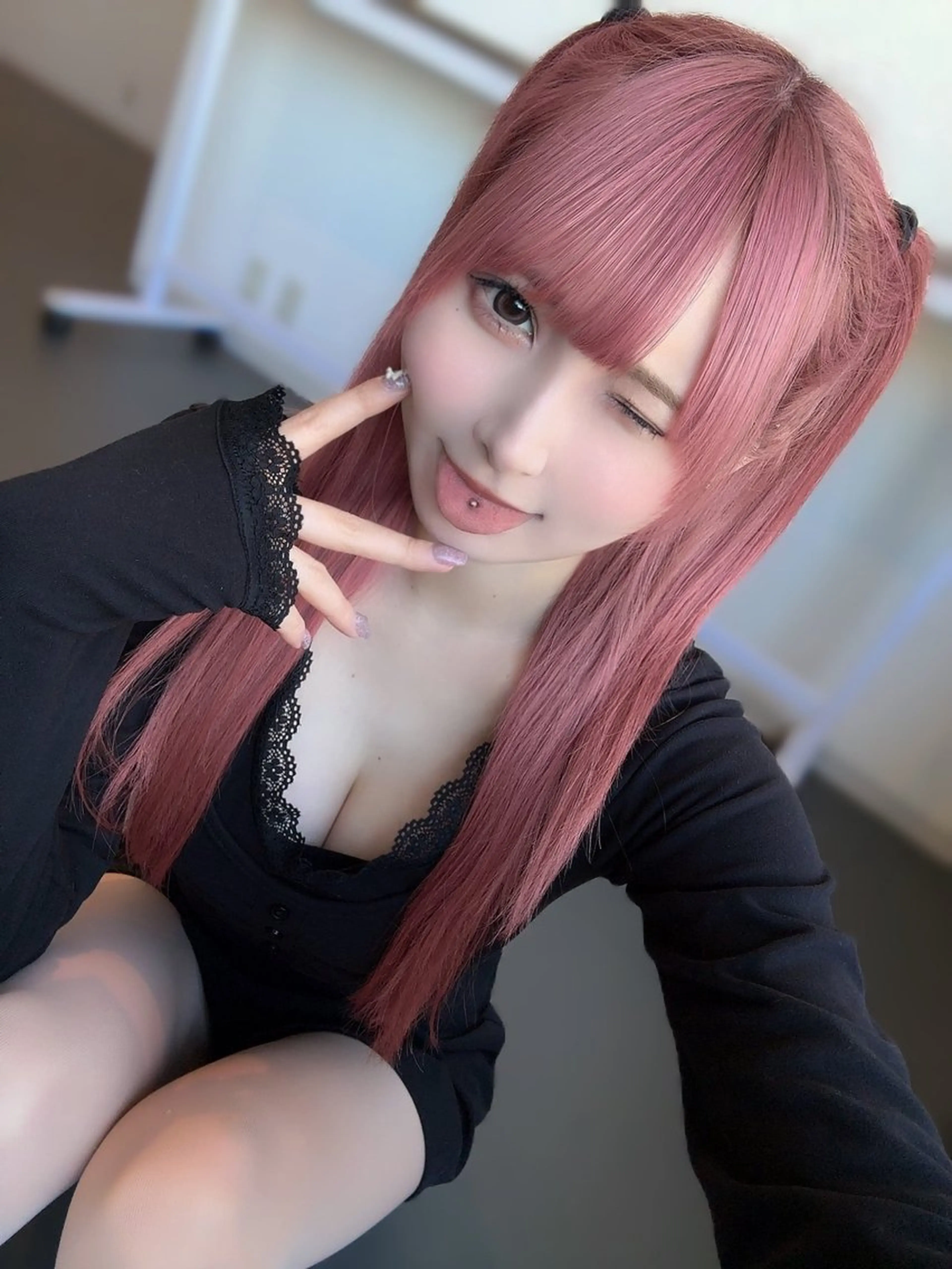 セミロング カラー パーマ ヘアアレンジ ブリーチ ケアブリーチ ダブルカラー ボブ 髪質改善 韓国ヘア×2way 🇰🇷和知拓郎のヘアスタイル