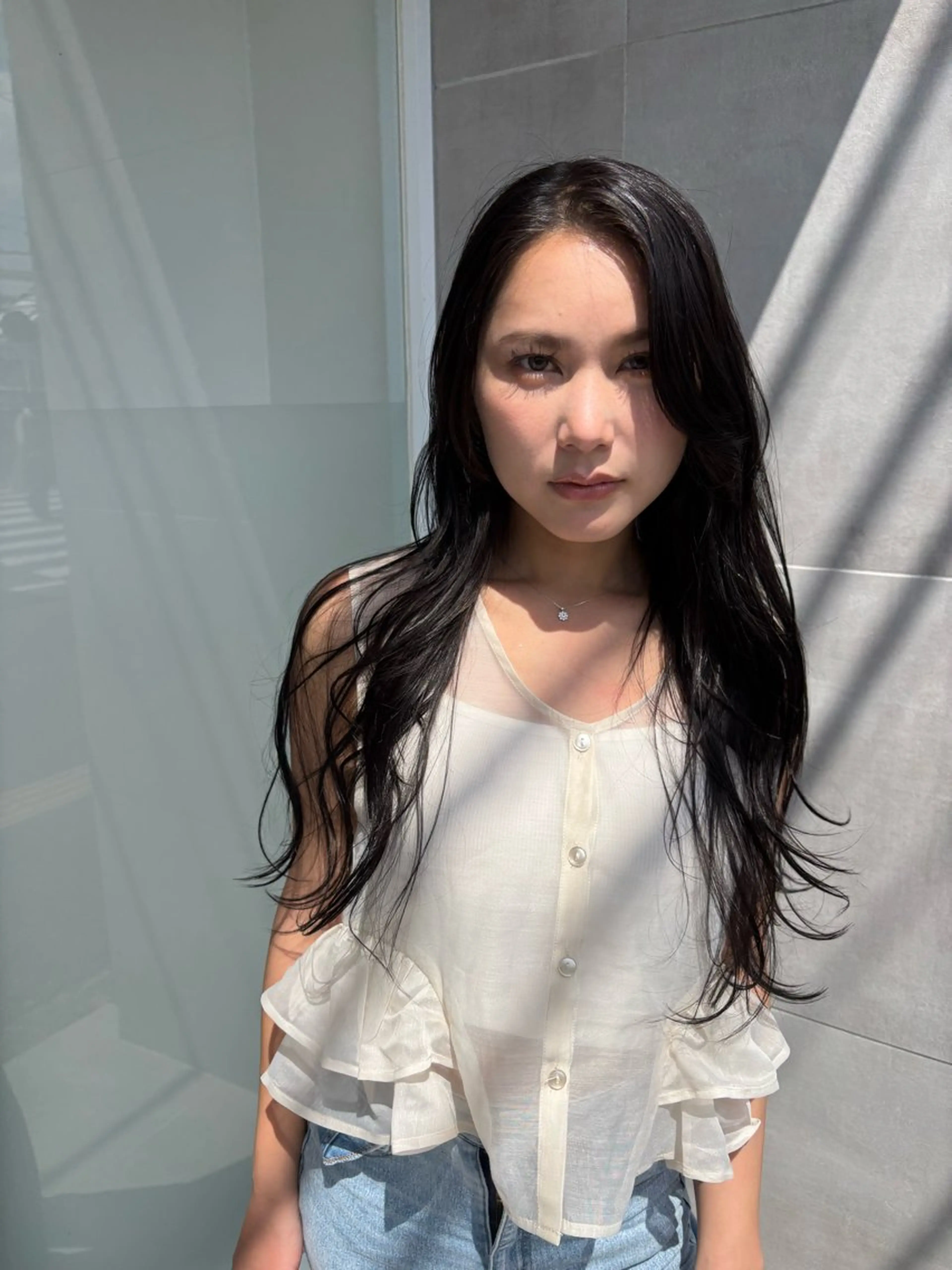 ロング カラー バレイヤージュ ブリーチ ダブルカラー グラデーションカラー ハイライトカラー カット ヘアカラー ニュアンスパーマ/ フェザー/マッシュのヘアスタイル