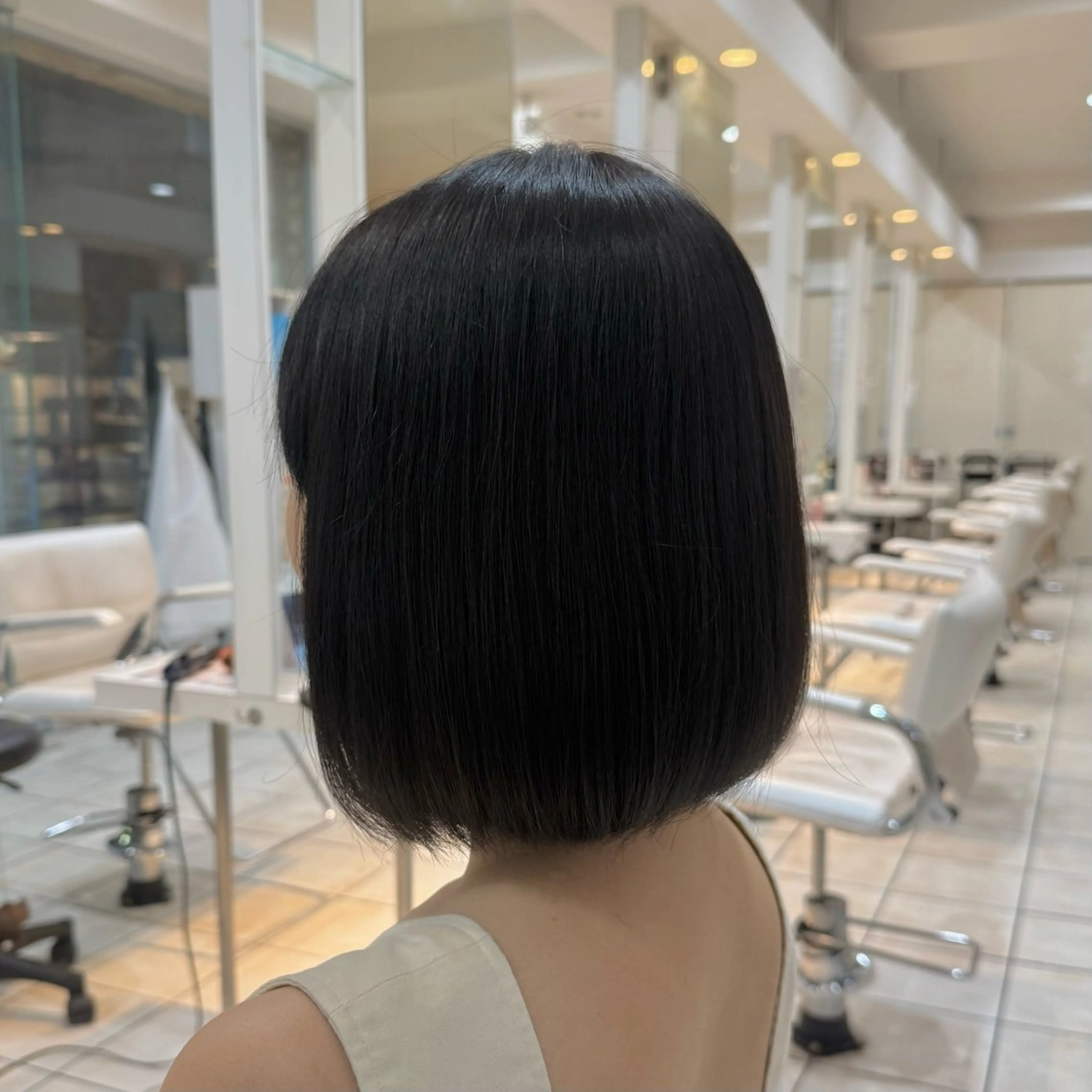 ショート カット/艶カラー🎨 平間千賀のヘアスタイル