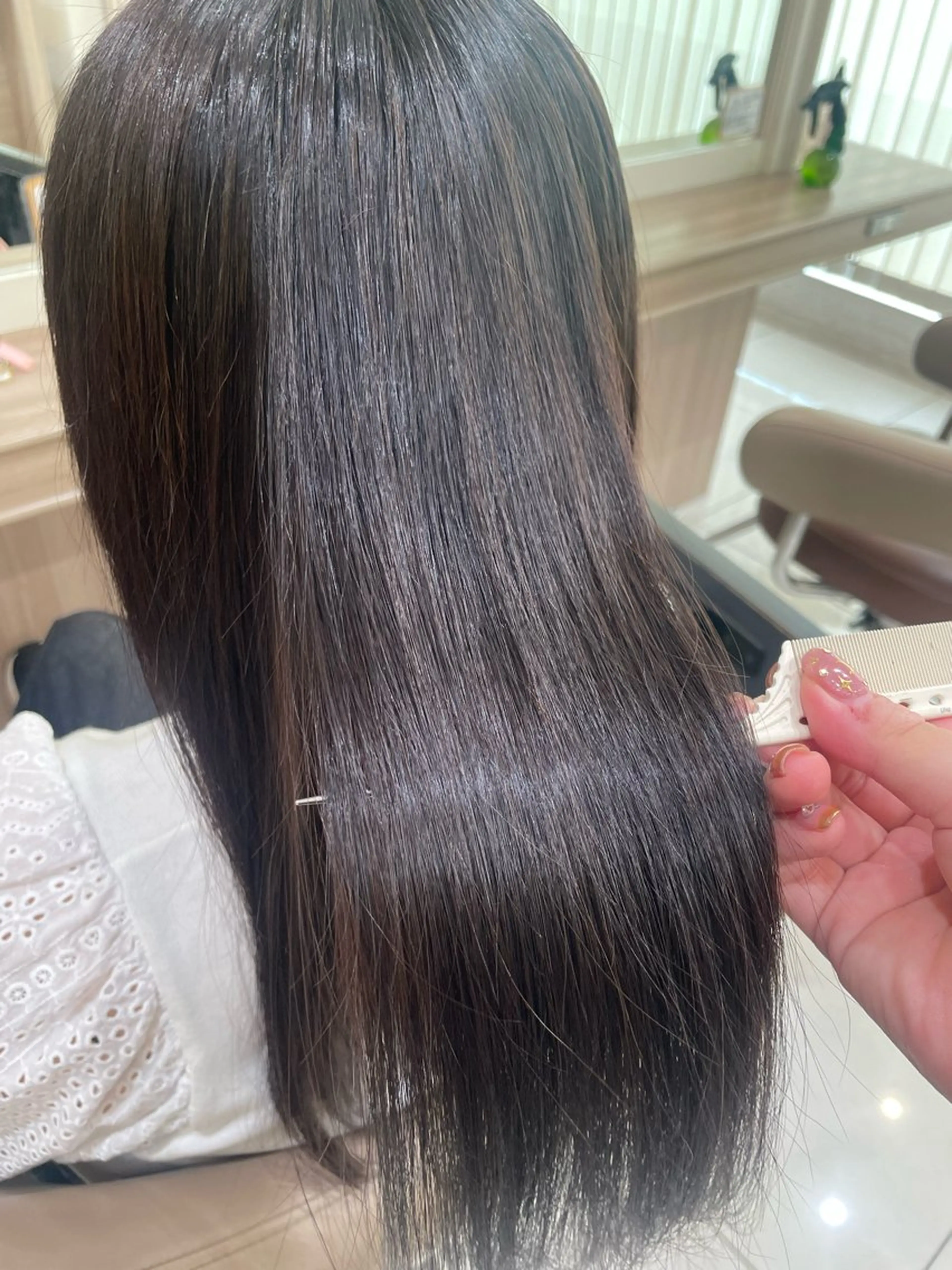 セミロング カラー 縮毛矯正 トリートメント 酸熱トリートメント カット ヘアカラー トリートメント 韓国ヘアメイク🎀/ 縮毛矯正✨山本媛香のヘアスタイル