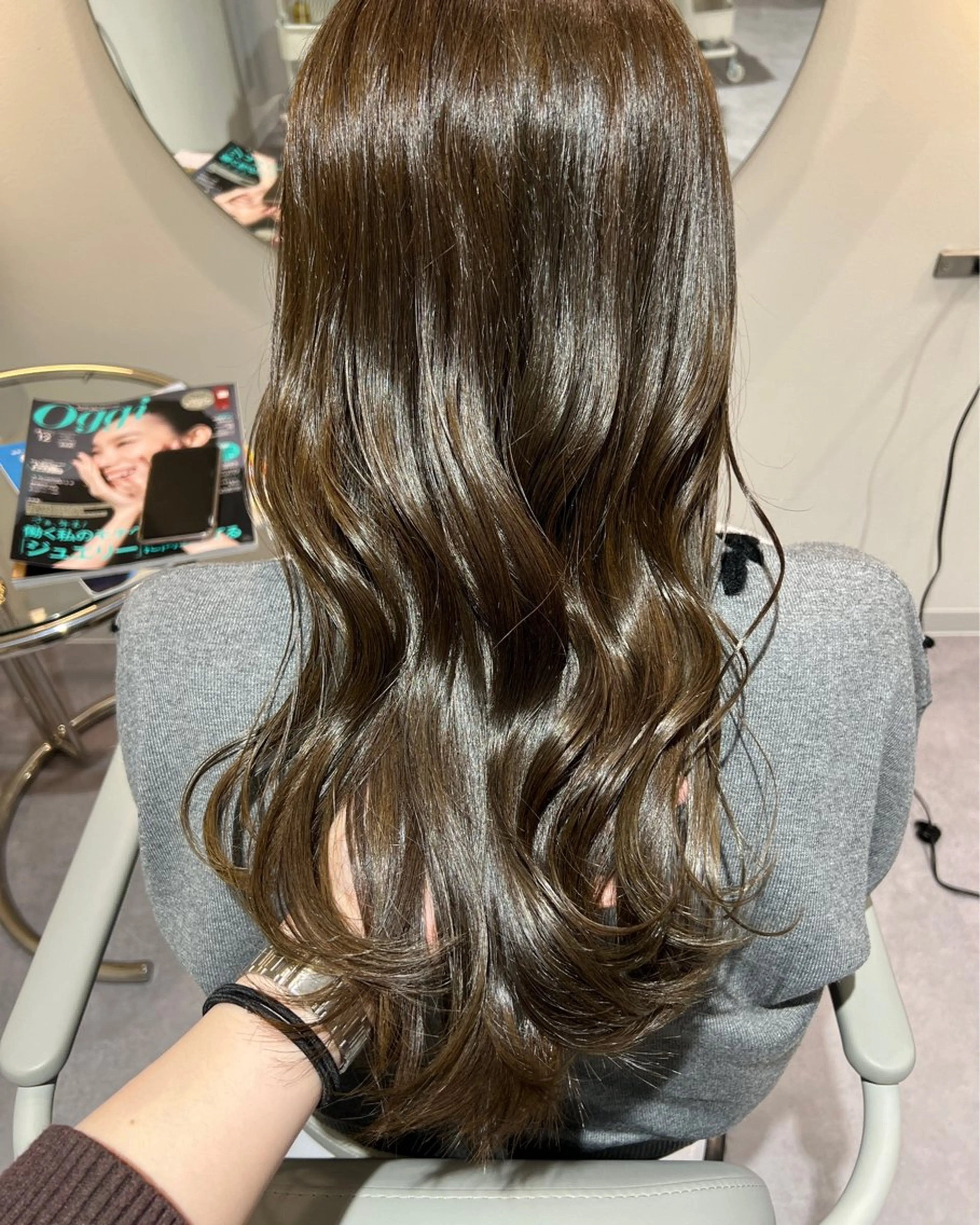 ロング カット ヘアカラー トリートメント 美髪✨艶髪✨髪質改善 カラー特化🌙鈴屋和のヘアスタイル