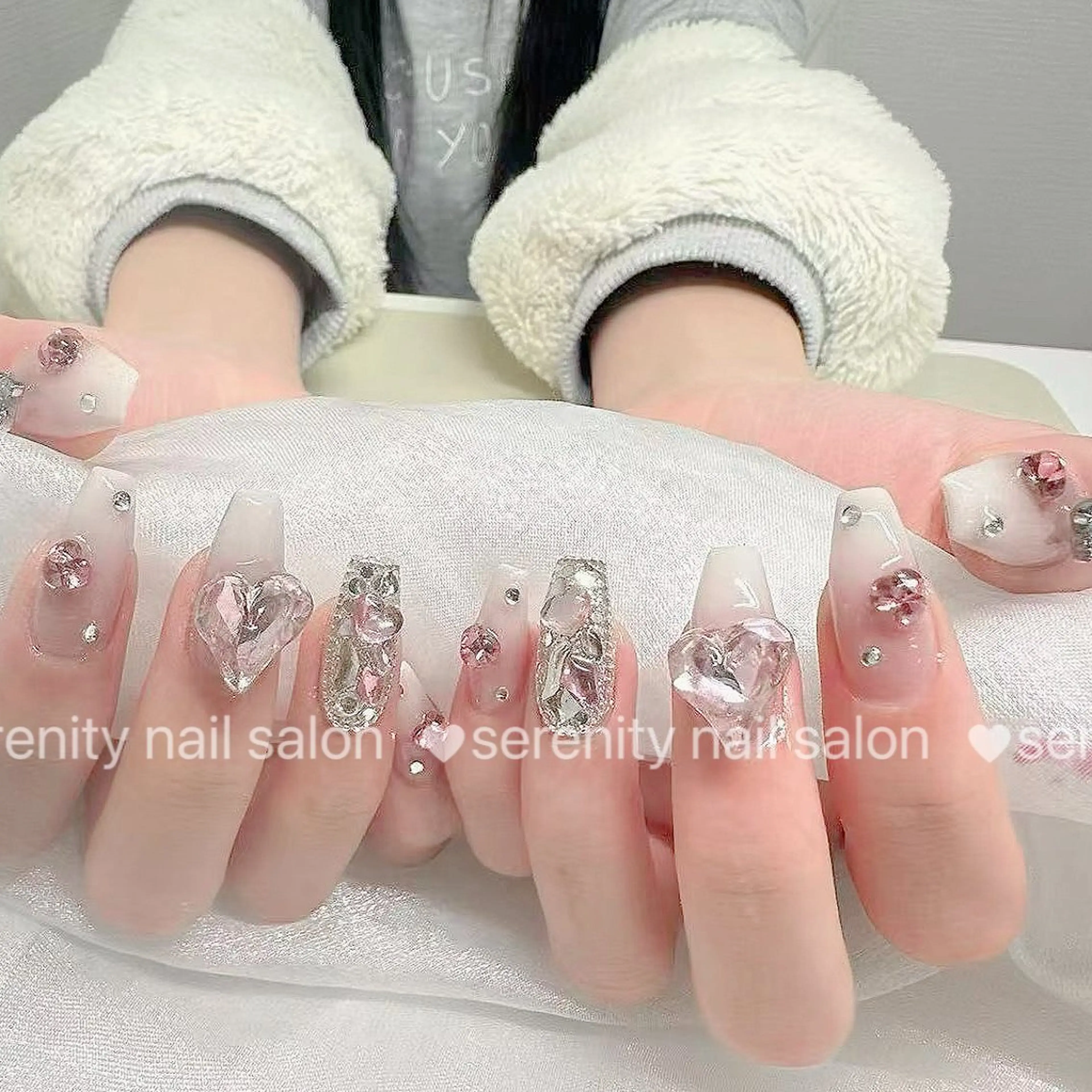 ネイル ハンドネイル ハンドケア ✨Serenity Nail salonのネイルデザイン
