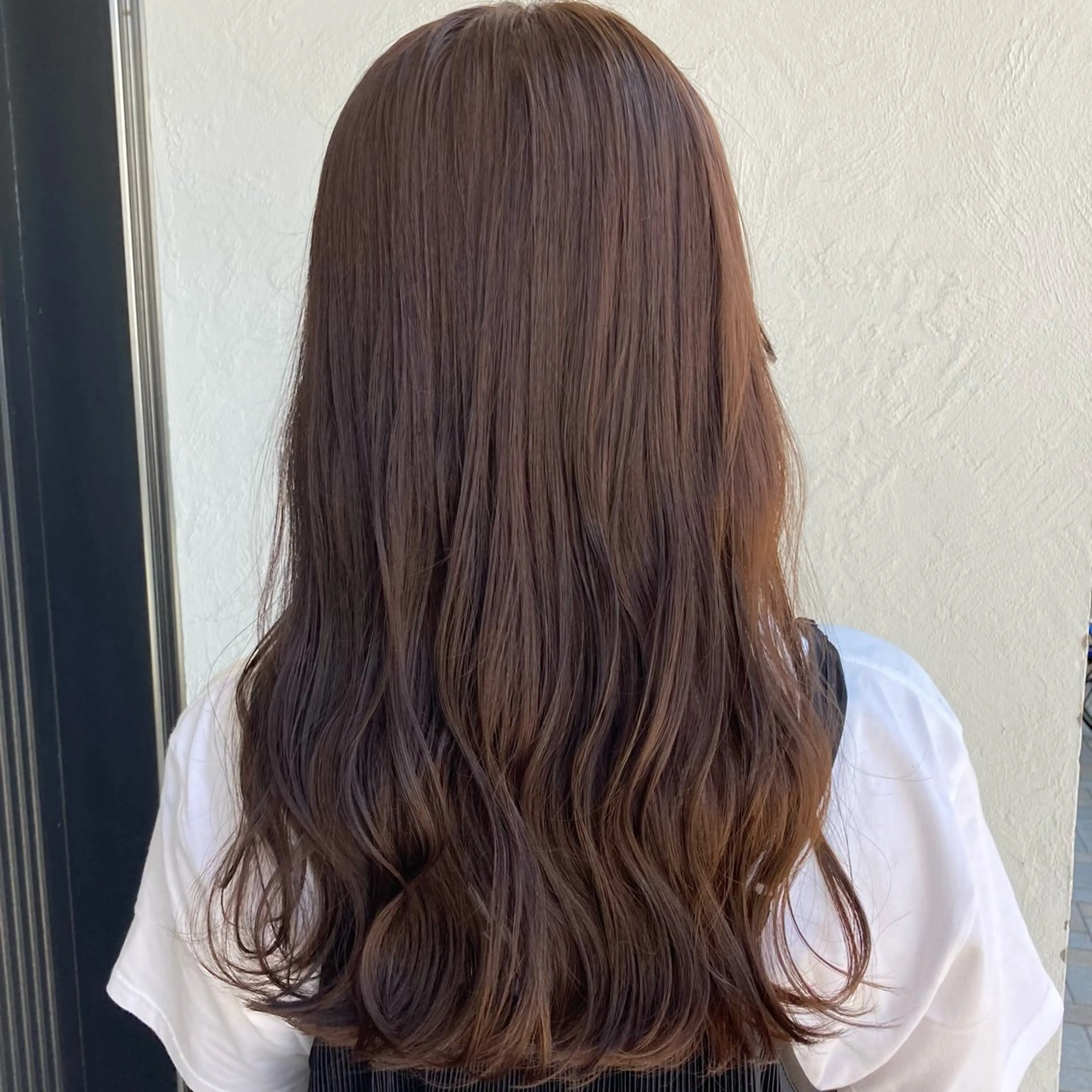 カラー ヘアカラー トリートメント しおり🍬 KOKORO🤍のヘアスタイル