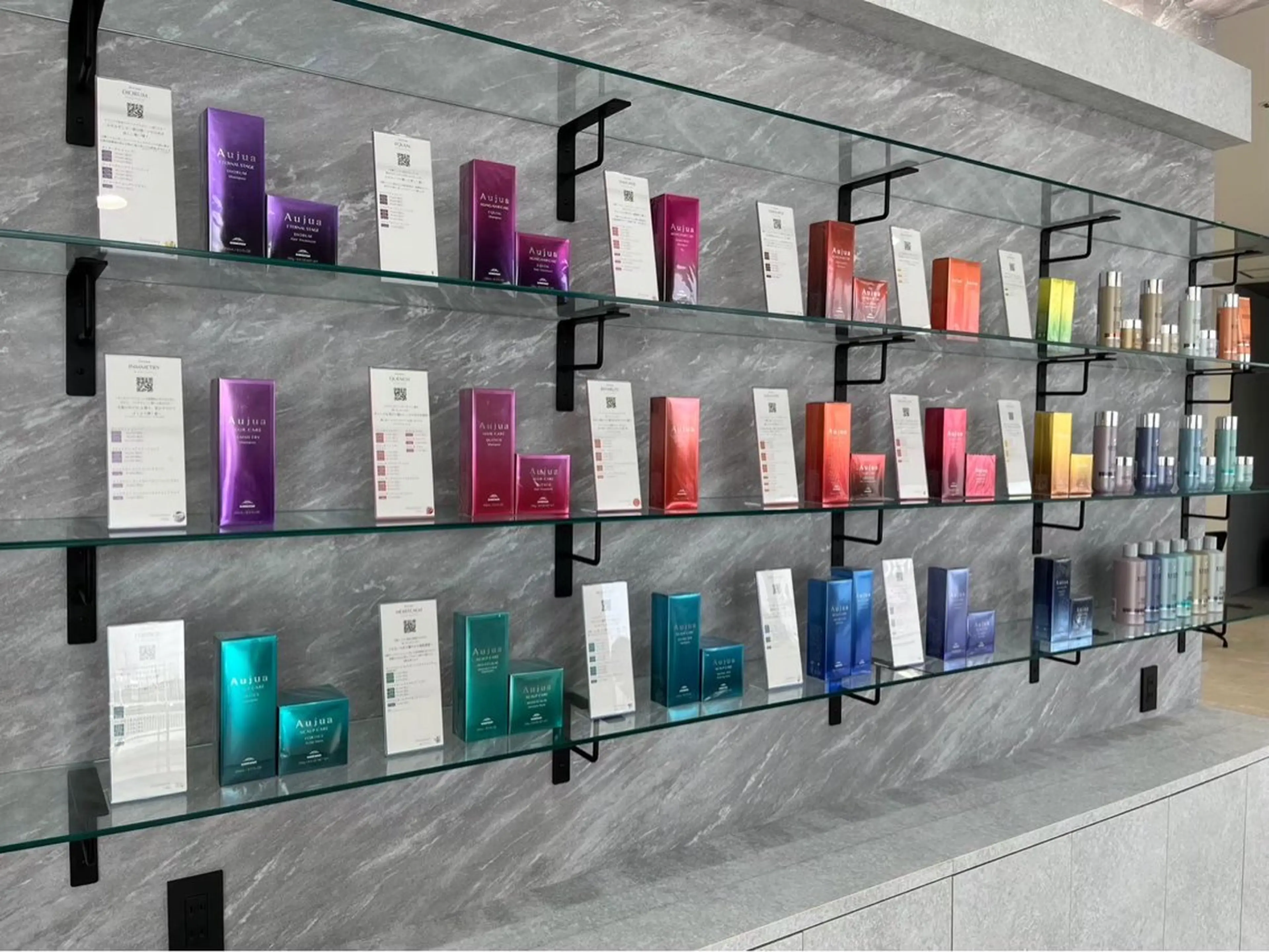 レイヤーカット/ ヘアカラー/RENAのヘアスタイル