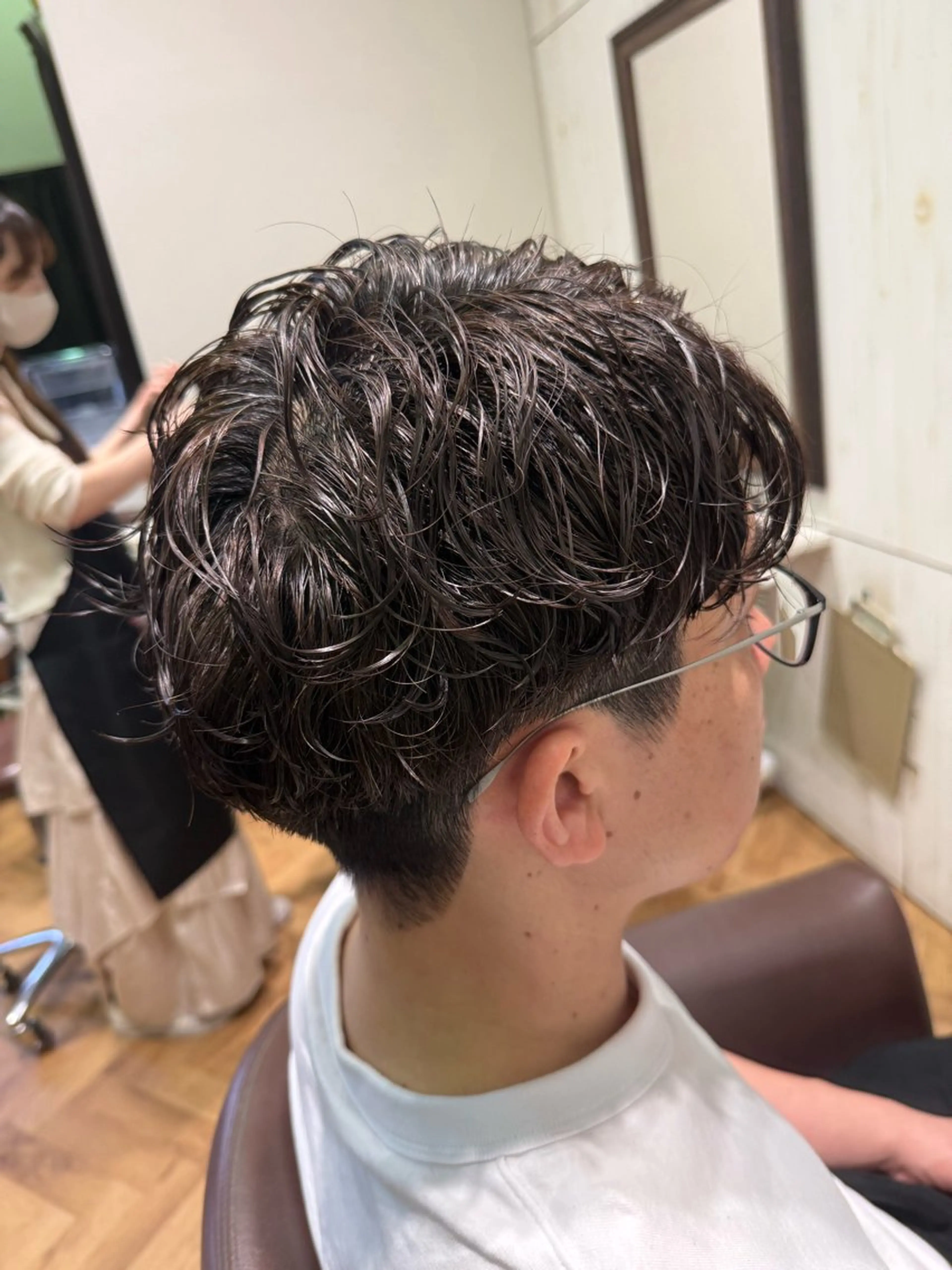 ショート パーマ メンズ メンズパーマ 溝口 槙里也のヘアスタイル
