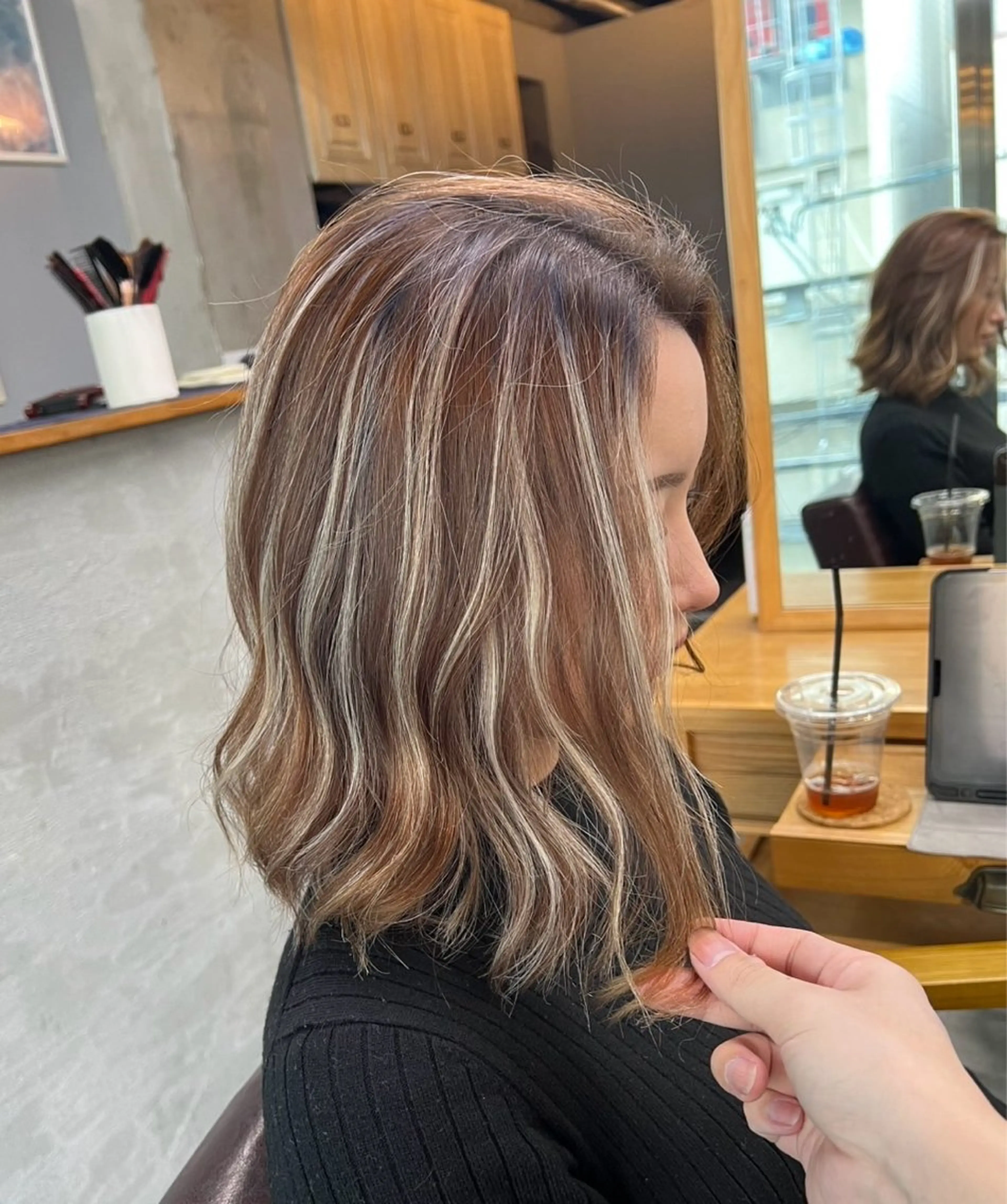 ショート カラー ベージュカラー ハイライトカラー ハイライト カット ヘアカラー トリートメント 指名数No.1 /NAOYAのヘアスタイル