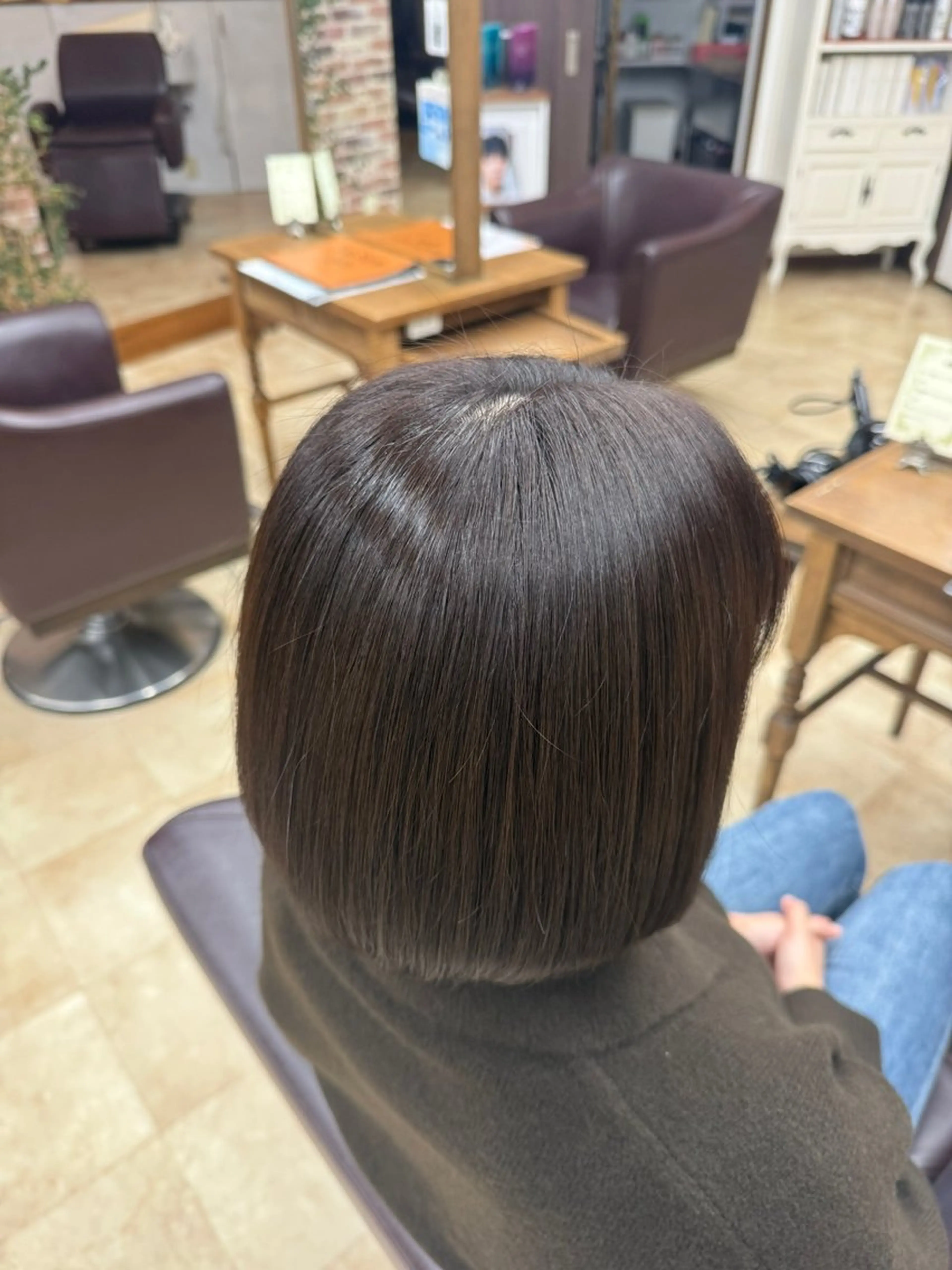 ミディアム カラー アッシュ アッシュグレー アッシュグレージュ グレージュ 上村華女 髪質改善カラーのヘアスタイル