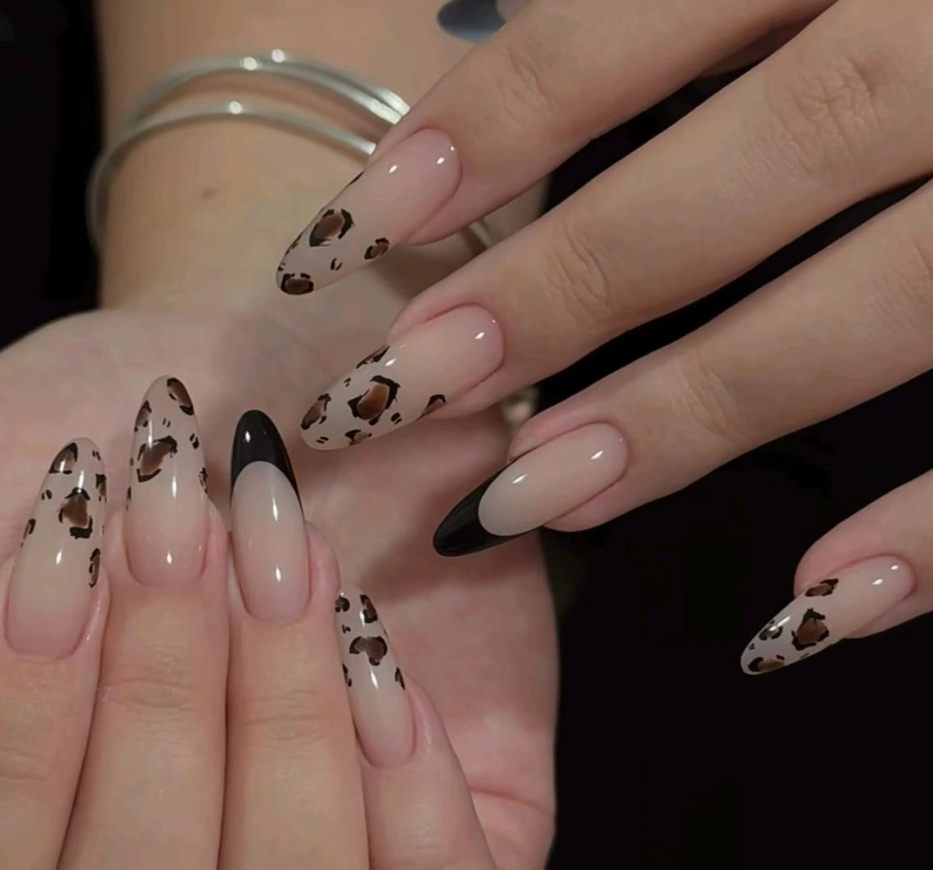 ネイル ハンドネイル エリ🫧 nail池袋東口のネイルデザイン