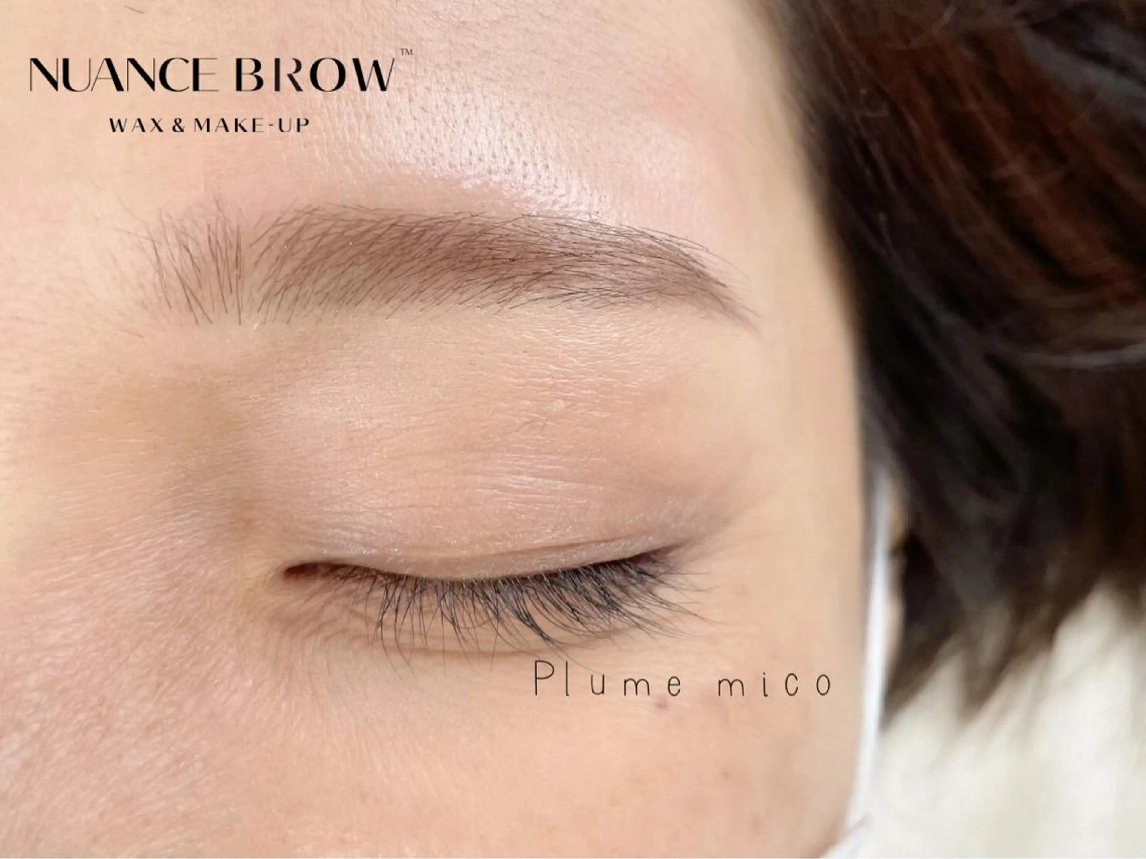 NUANCE BROW(眉毛のワックス)の写真