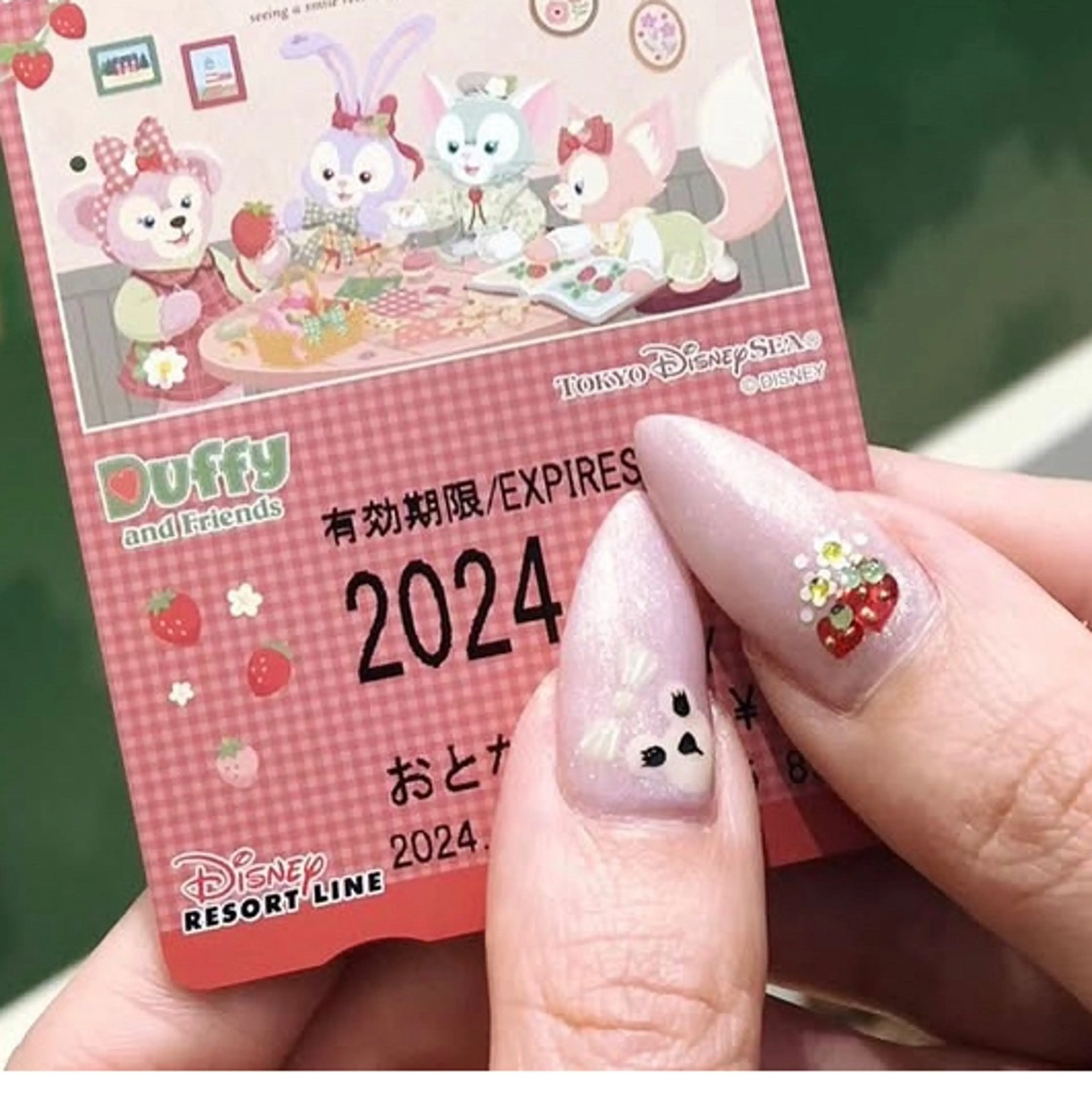 ネイル 前田 りかのネイルデザイン