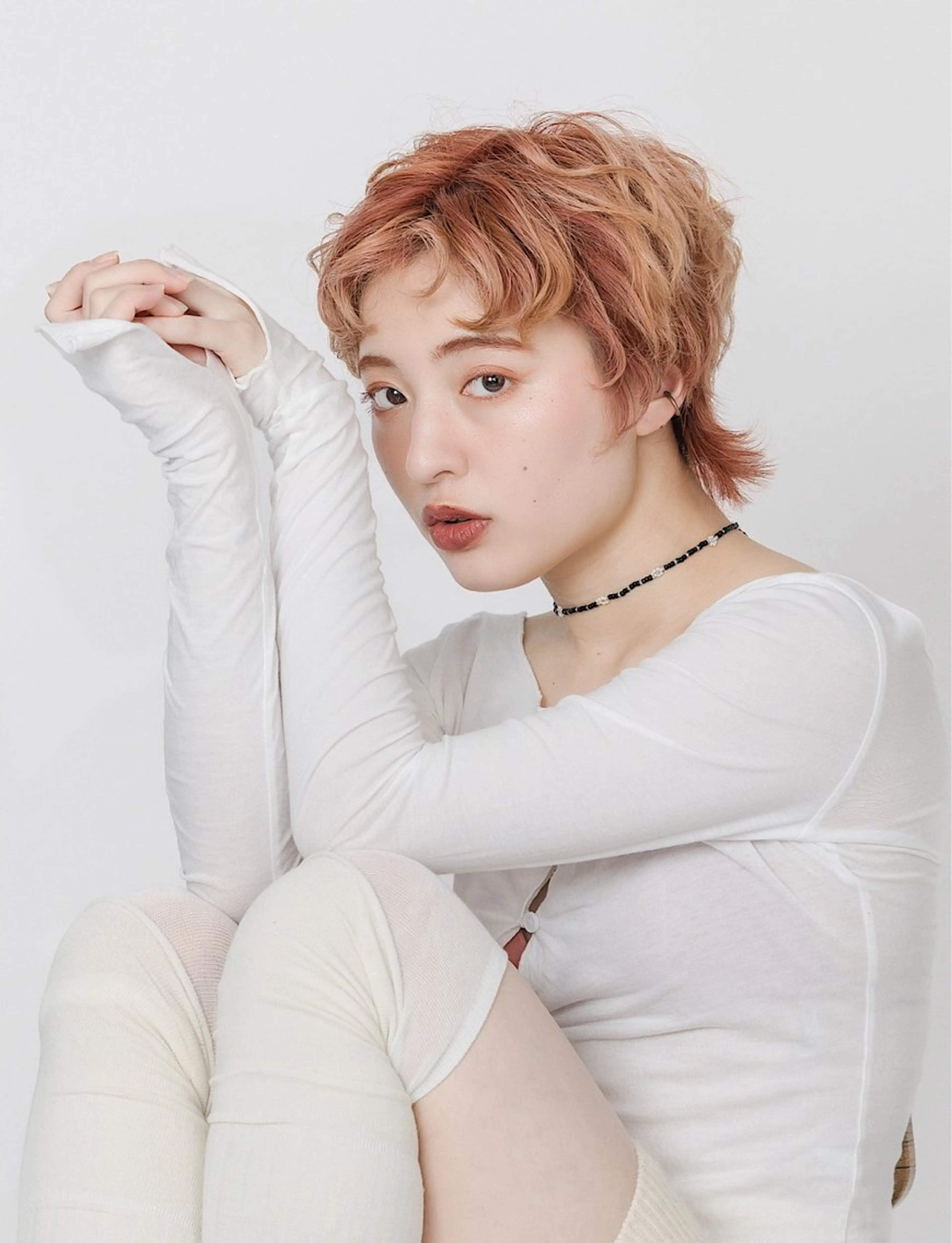 ショート ハイライト カット ヘアカラー hoNua. 栄/透明感カラーのヘアスタイル