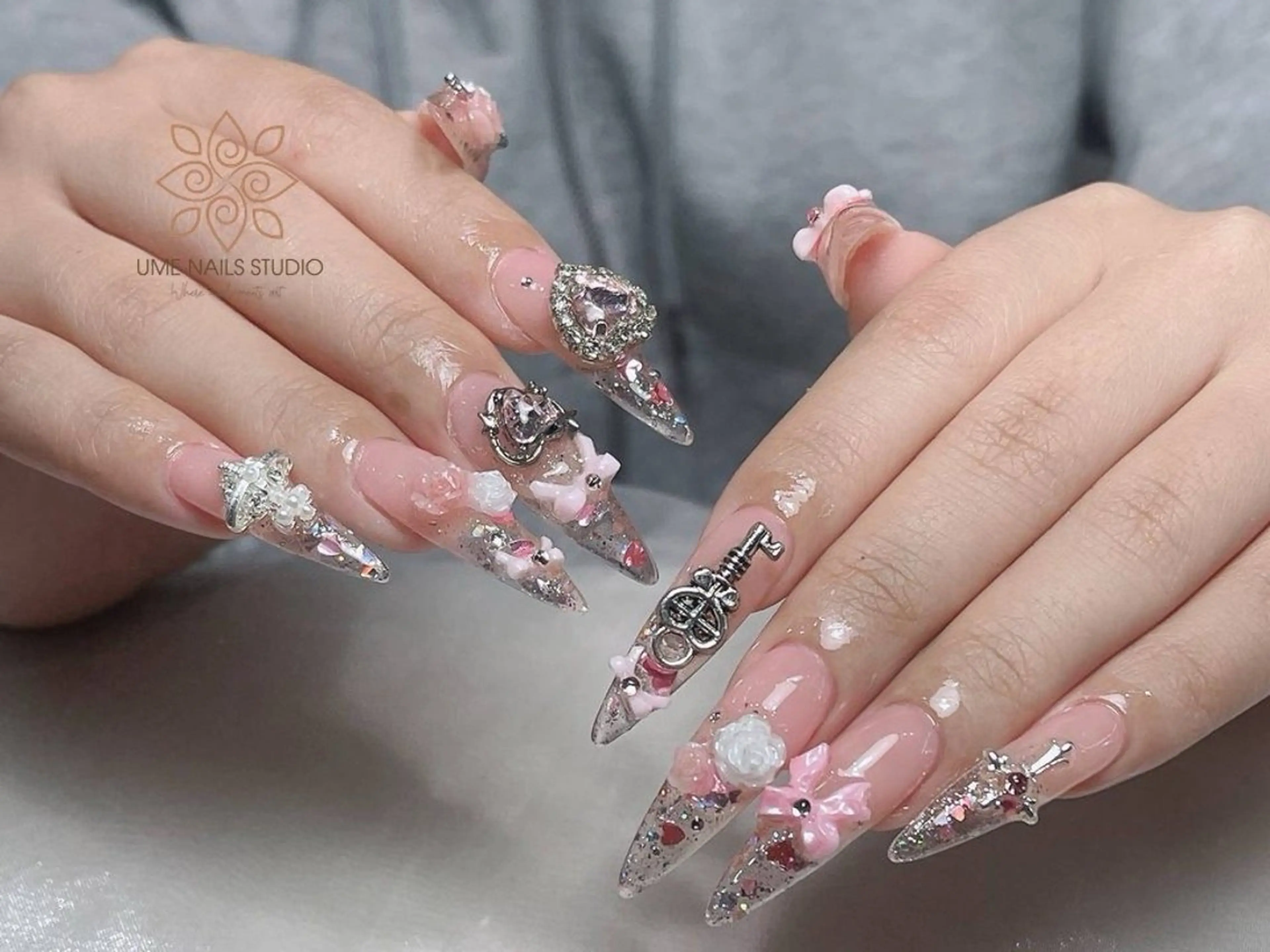 ネイル 持ち込み ハンドネイル Ume Nail Studioのネイルデザイン