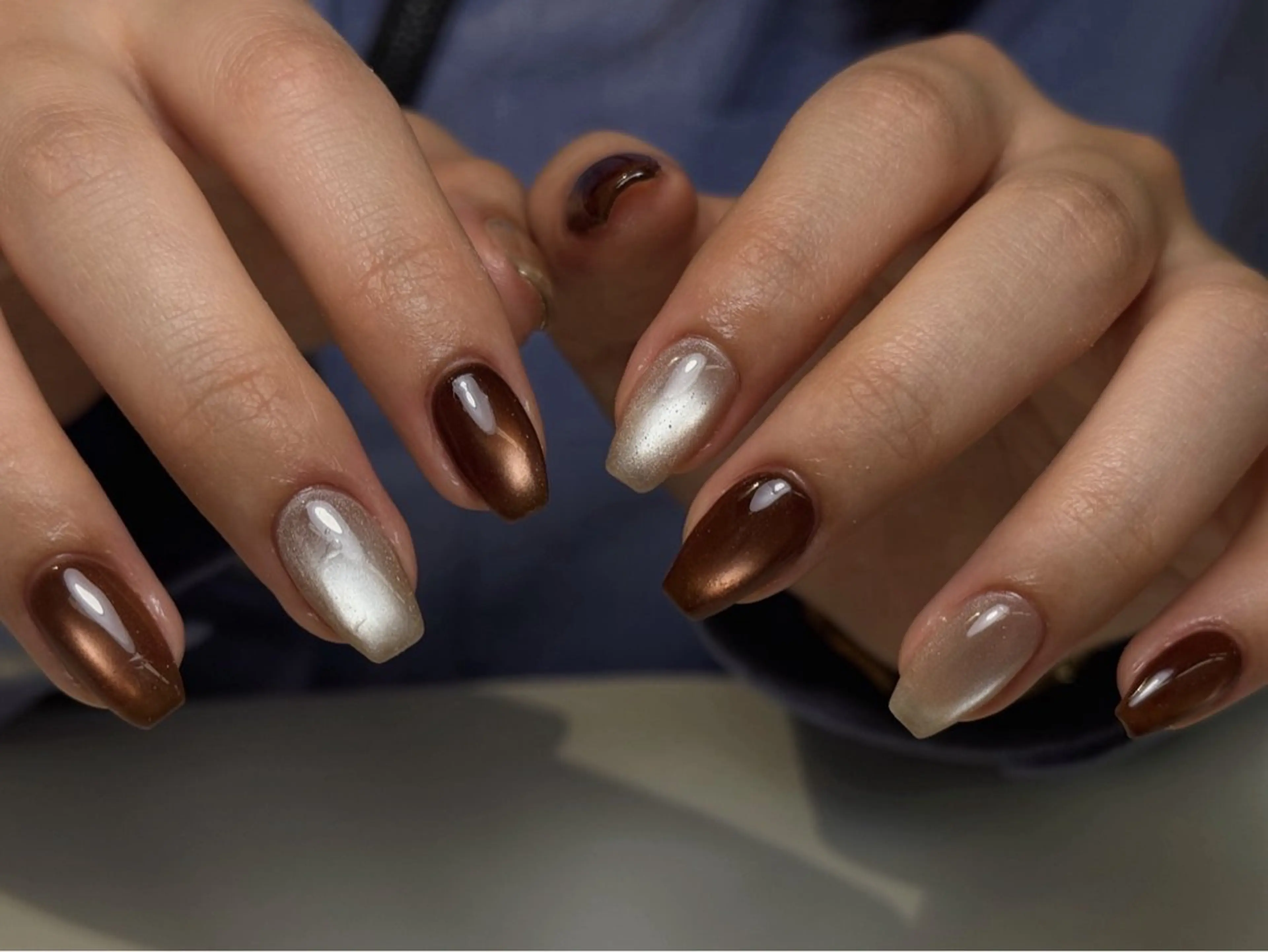 ネイル チークネイル フレンチネイル 韓国ネイル マグネットネイル 持ち込み ハンドネイル Hi nail🎀 池袋kozueのネイルデザイン