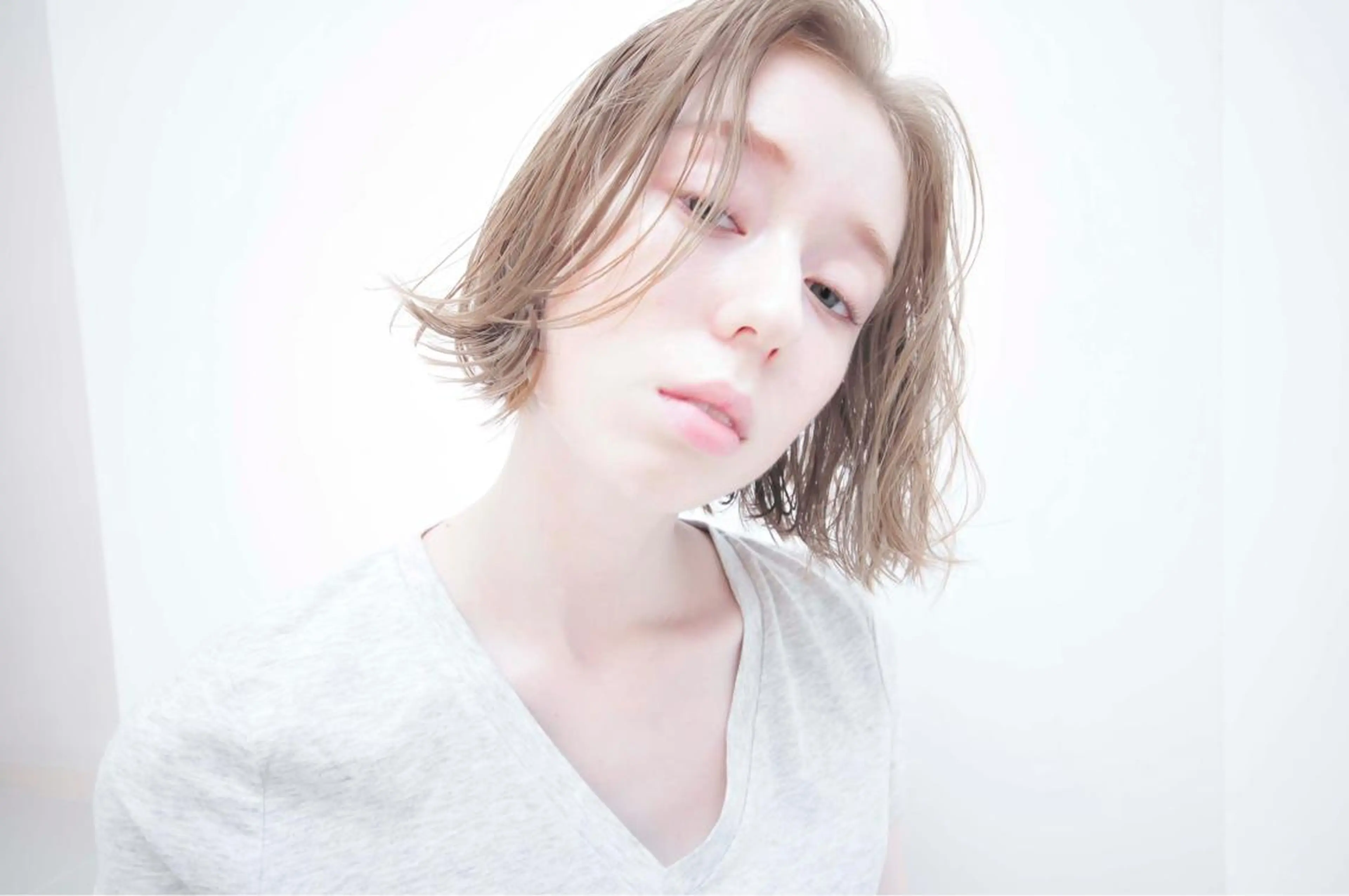 ショート カラー ヘアアレンジ アッシュ アッシュグレー アッシュグレージュ 透明感カラー グレージュ モテ髪透明感❤️ デイズヘアカラーのヘアスタイル