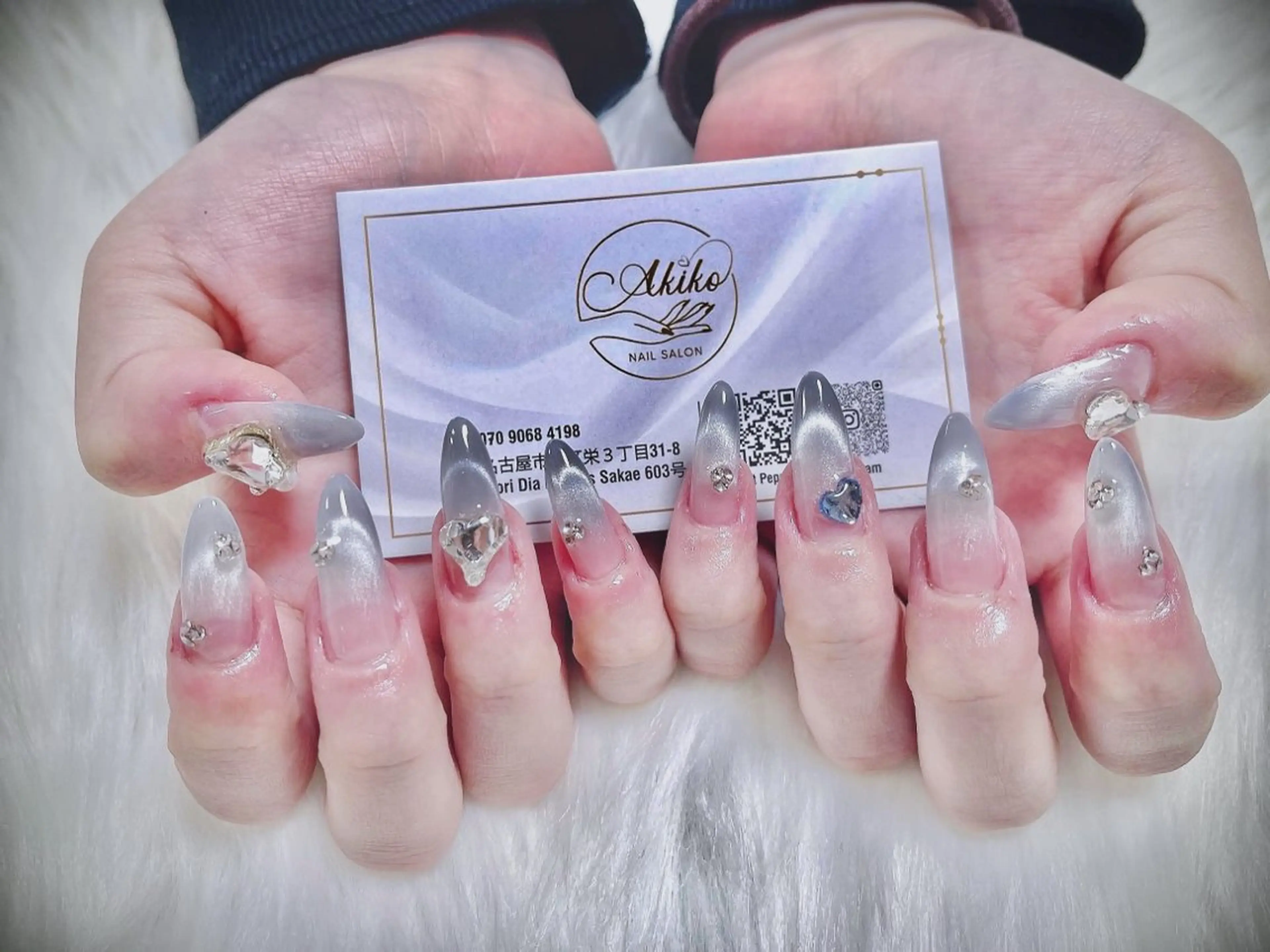 ネイル フットネイル ジェルネイル 韓国ネイル マグネットネイル 持ち込み ハンドネイル Akiko ネイルサロン所属・AKIKO ネイルサロンのネイルデザイン