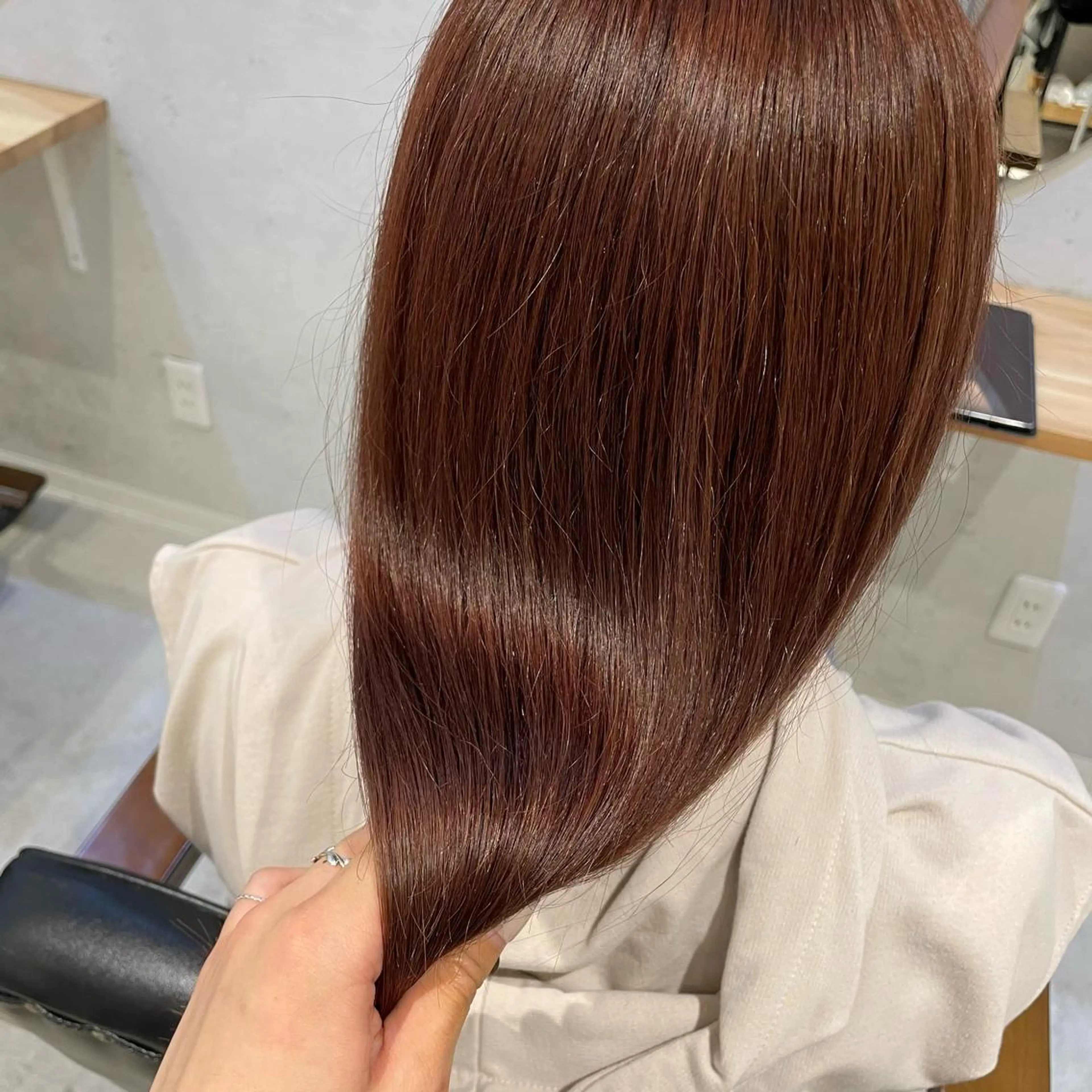 ロング カラー 外山 実咲のヘアスタイル