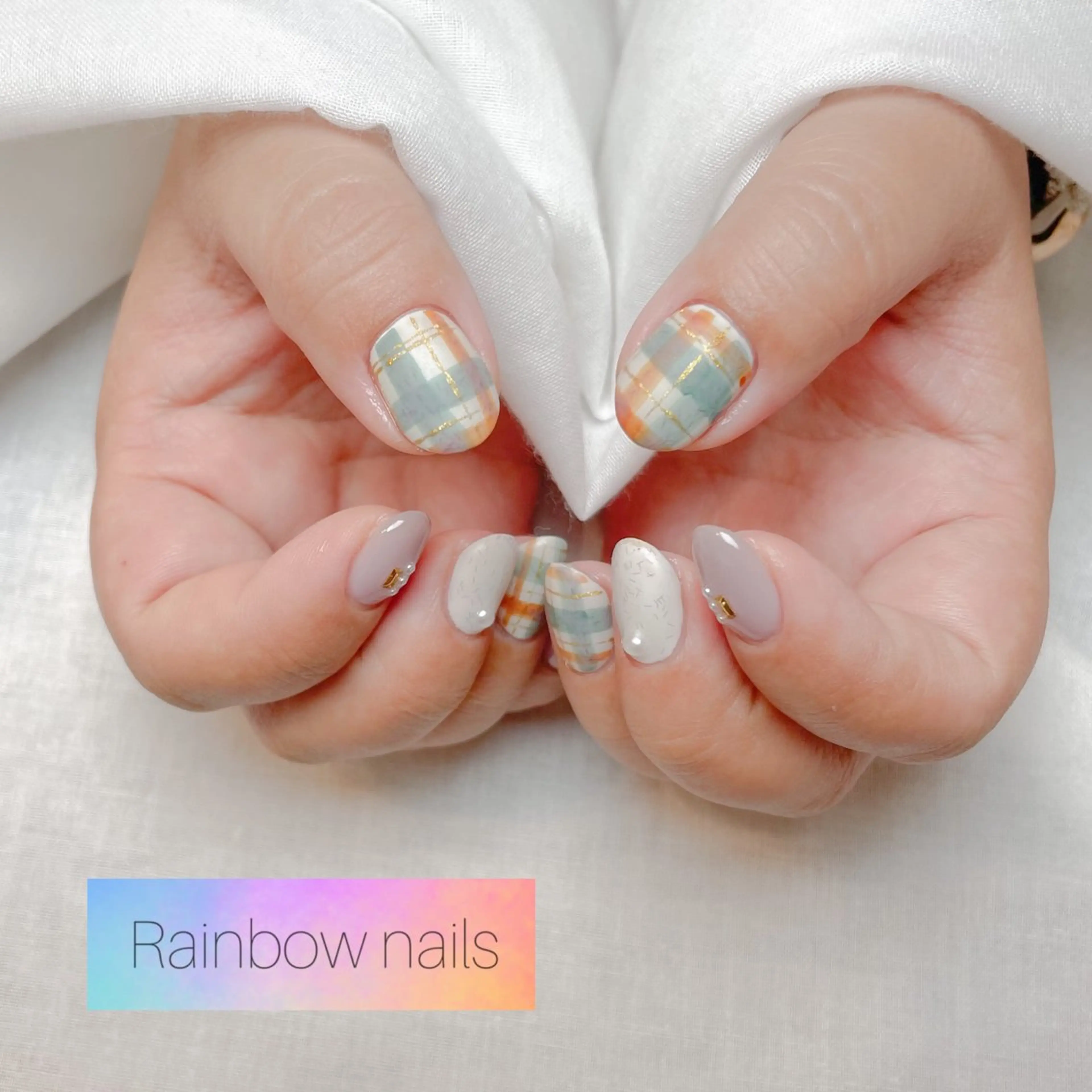 ネイル Rainbow nailsくろちゃんのネイルデザイン
