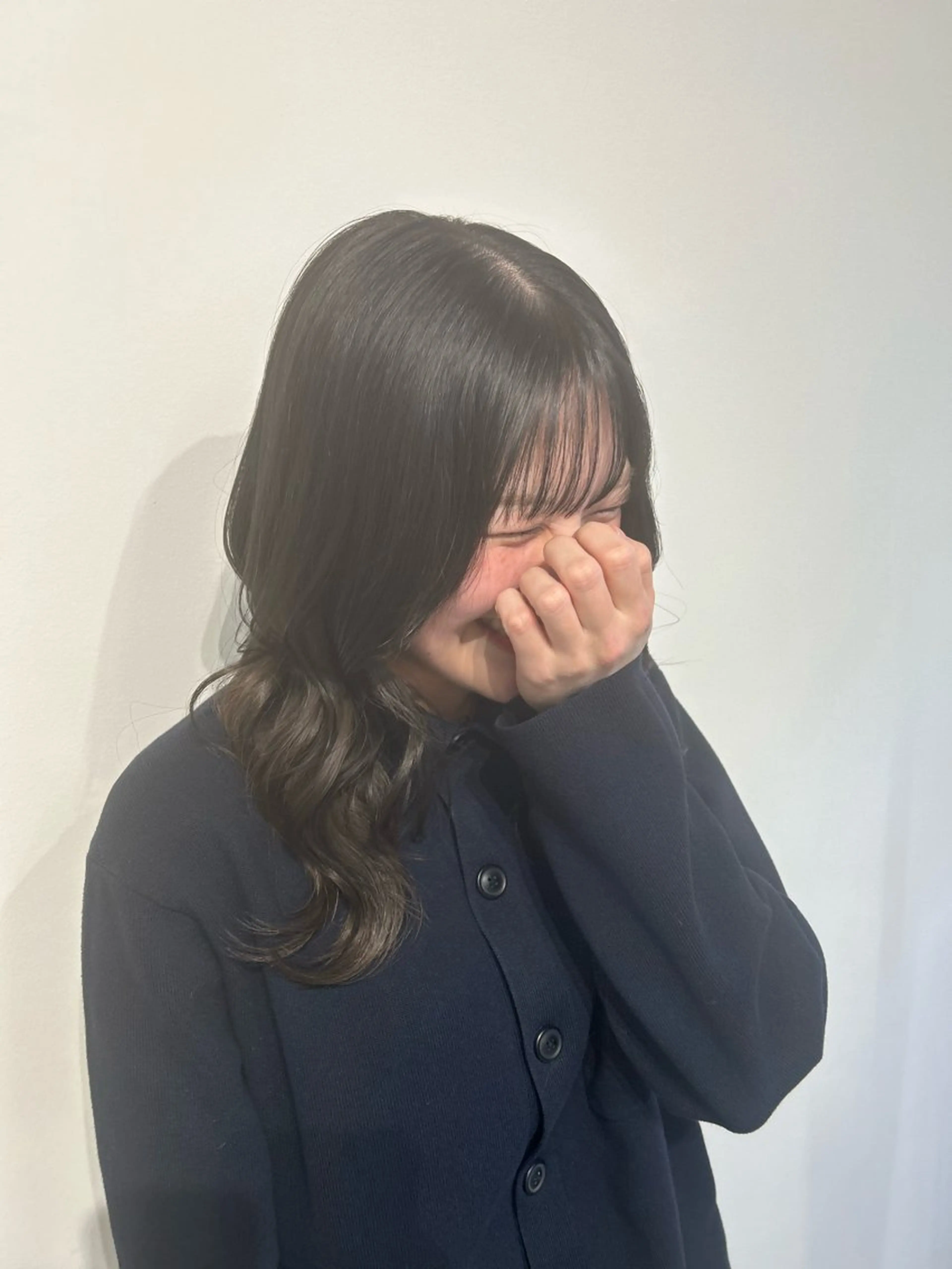 ミディアム カット ヘアカラー トリートメント 新潟/万代/レイヤー 韓国風/明間未来のヘアスタイル