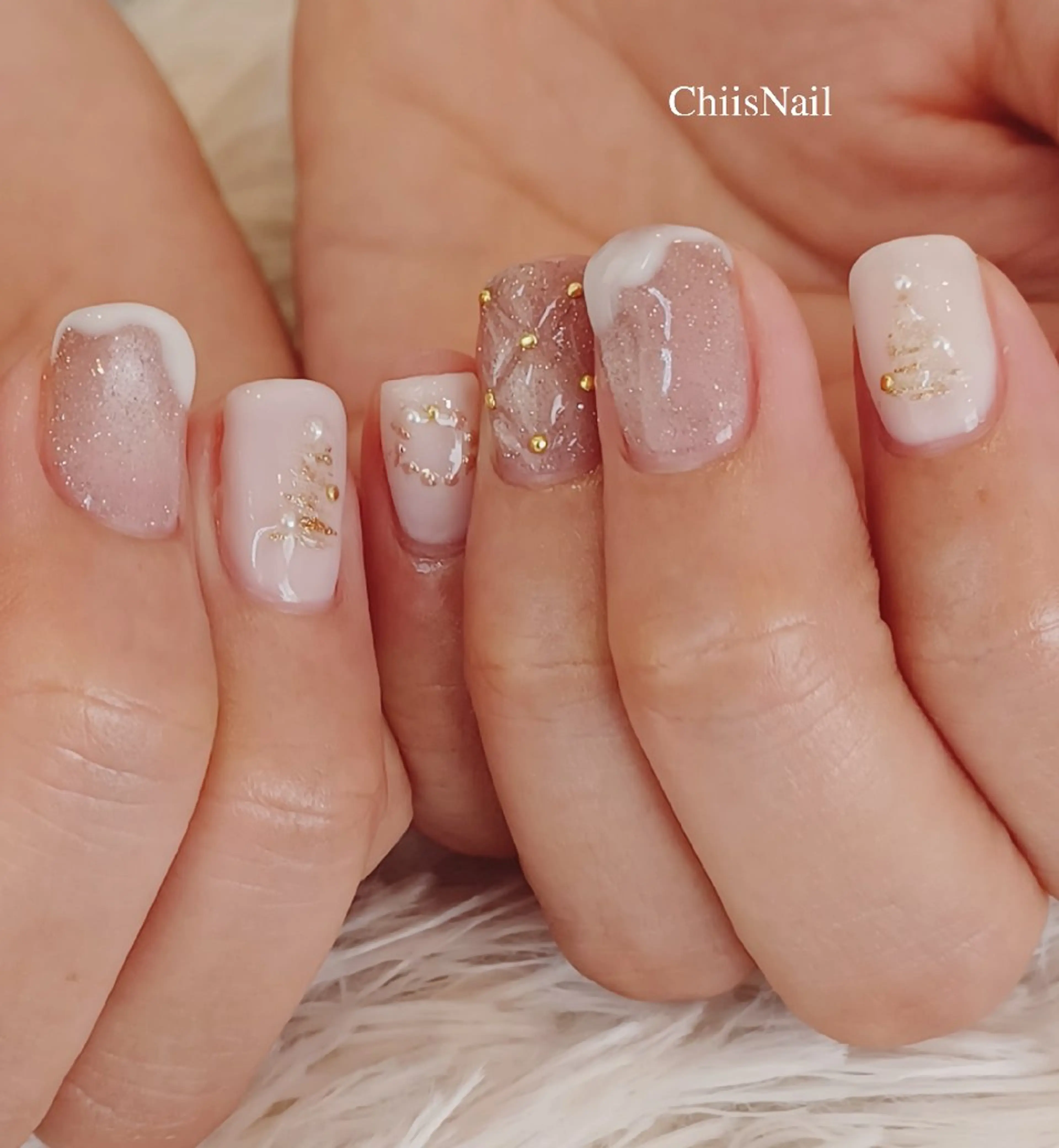 ネイル 冬ネイル クリスマス ChiisNail ﾁｨｽﾞﾈｲﾙのネイルデザイン
