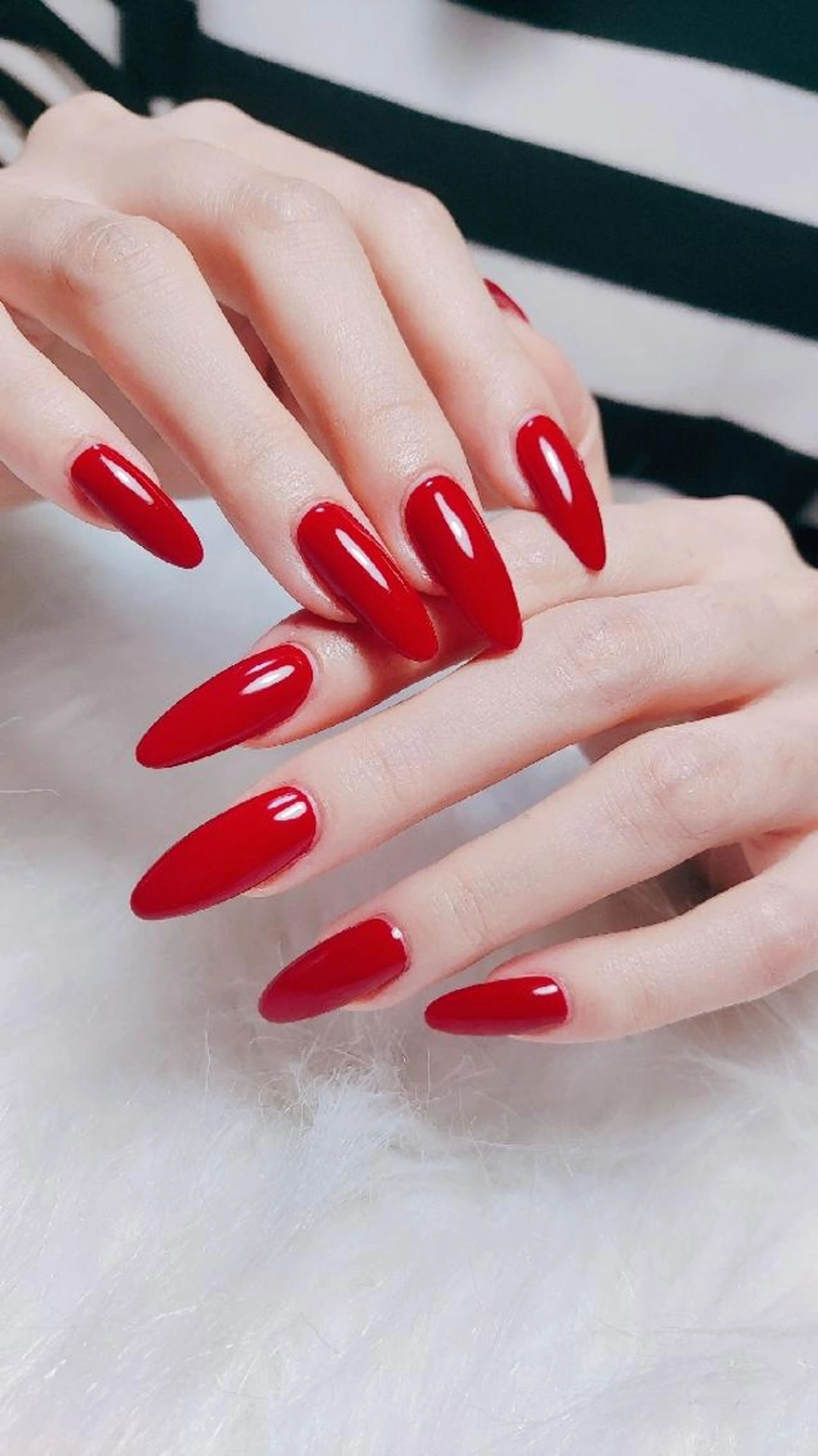 ワンカラー       【自店オフ方】 か【オフなし方】の写真