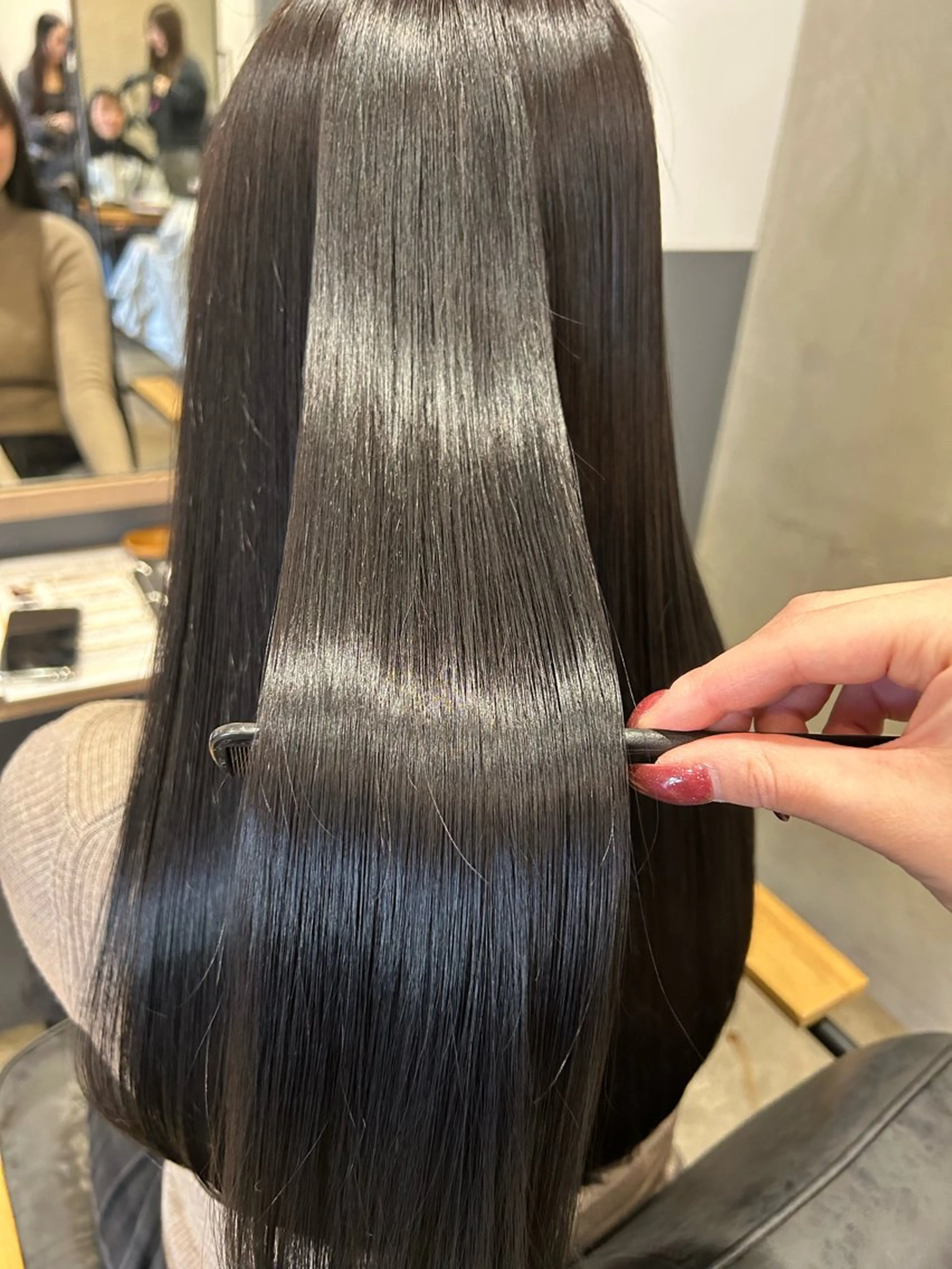 ロング カット トリートメント lolonois 宮城茉歩呂のヘアスタイル