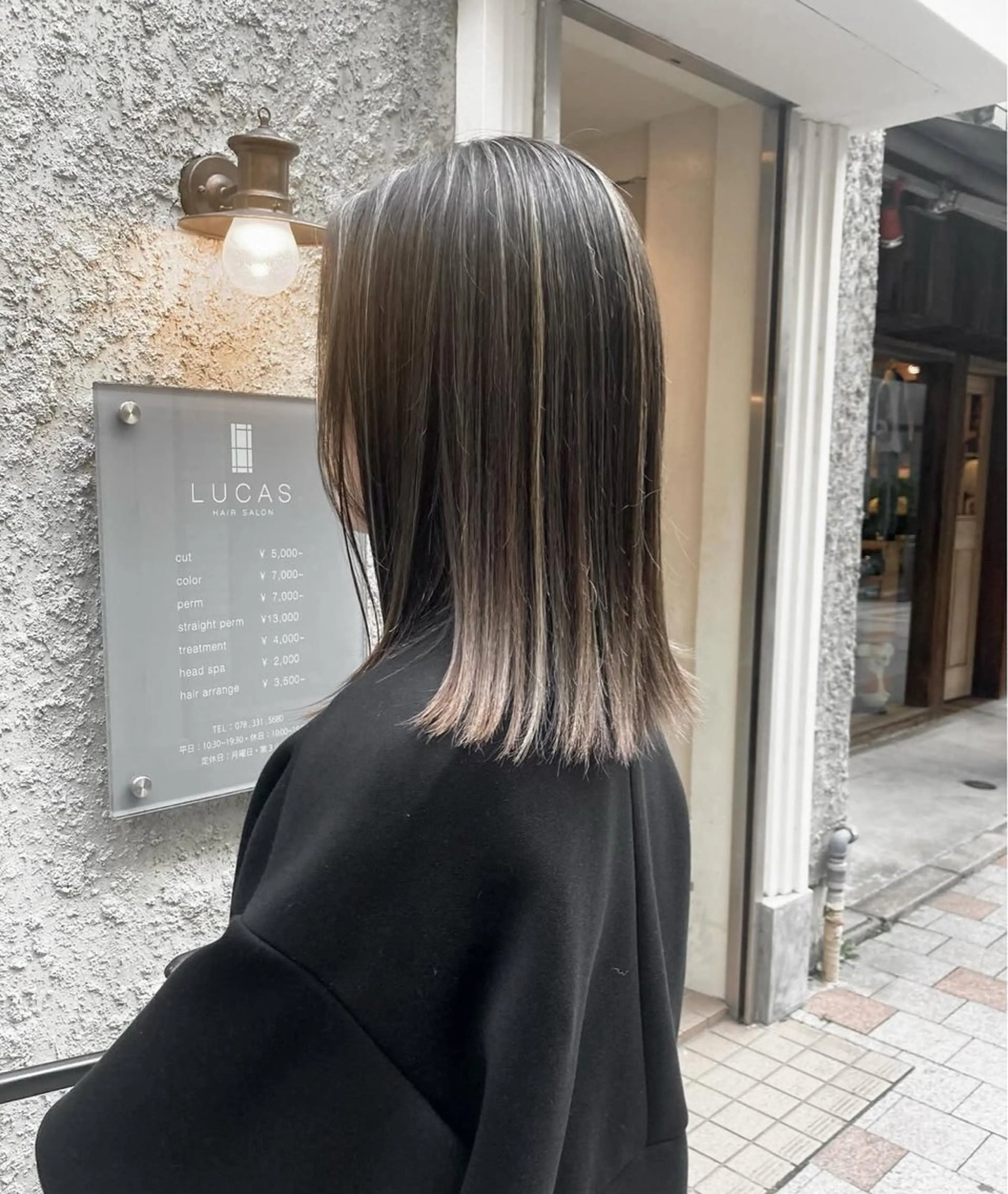 ミディアム ハイライト chika ／quillのヘアスタイル