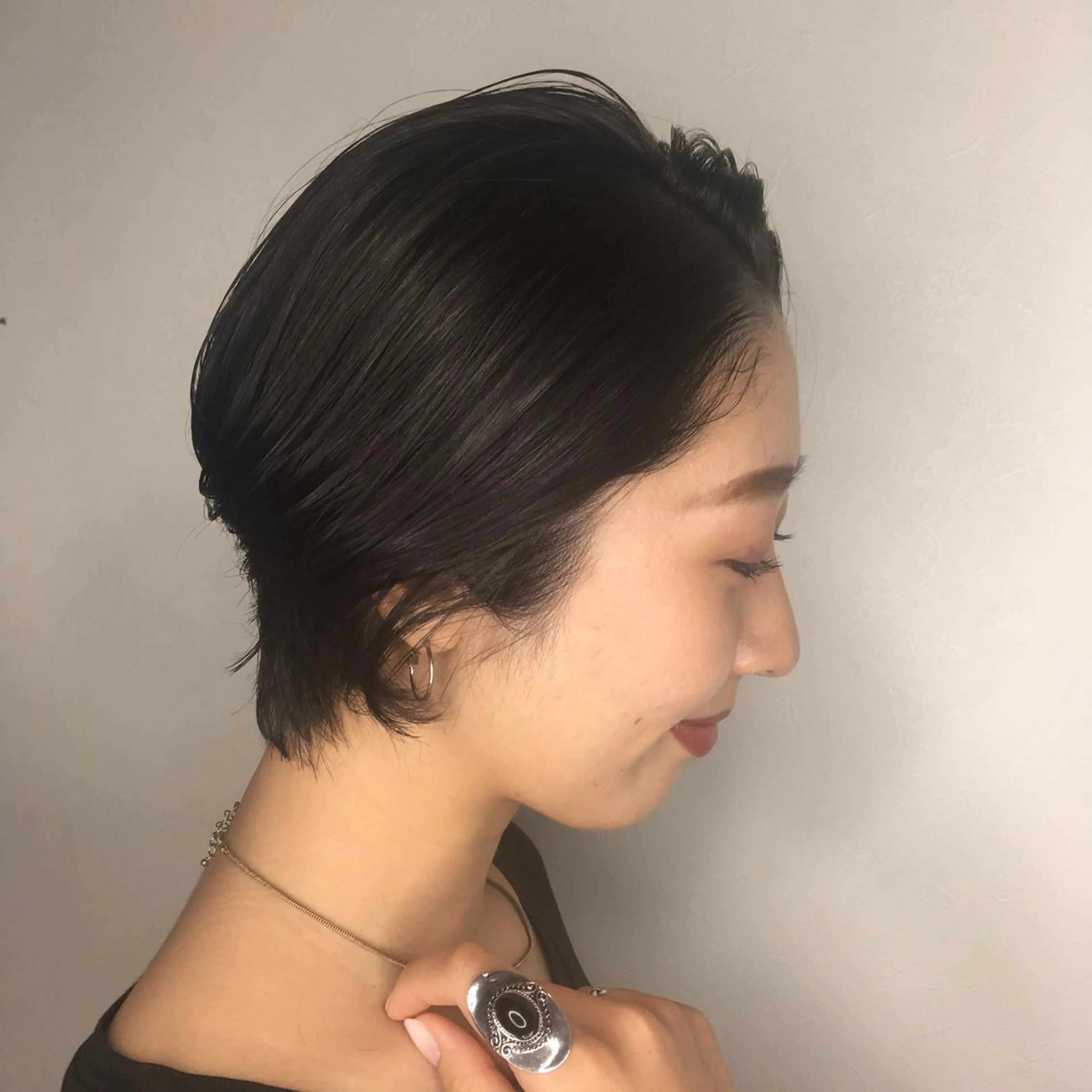 ショート カラー 福島 純子のヘアスタイル