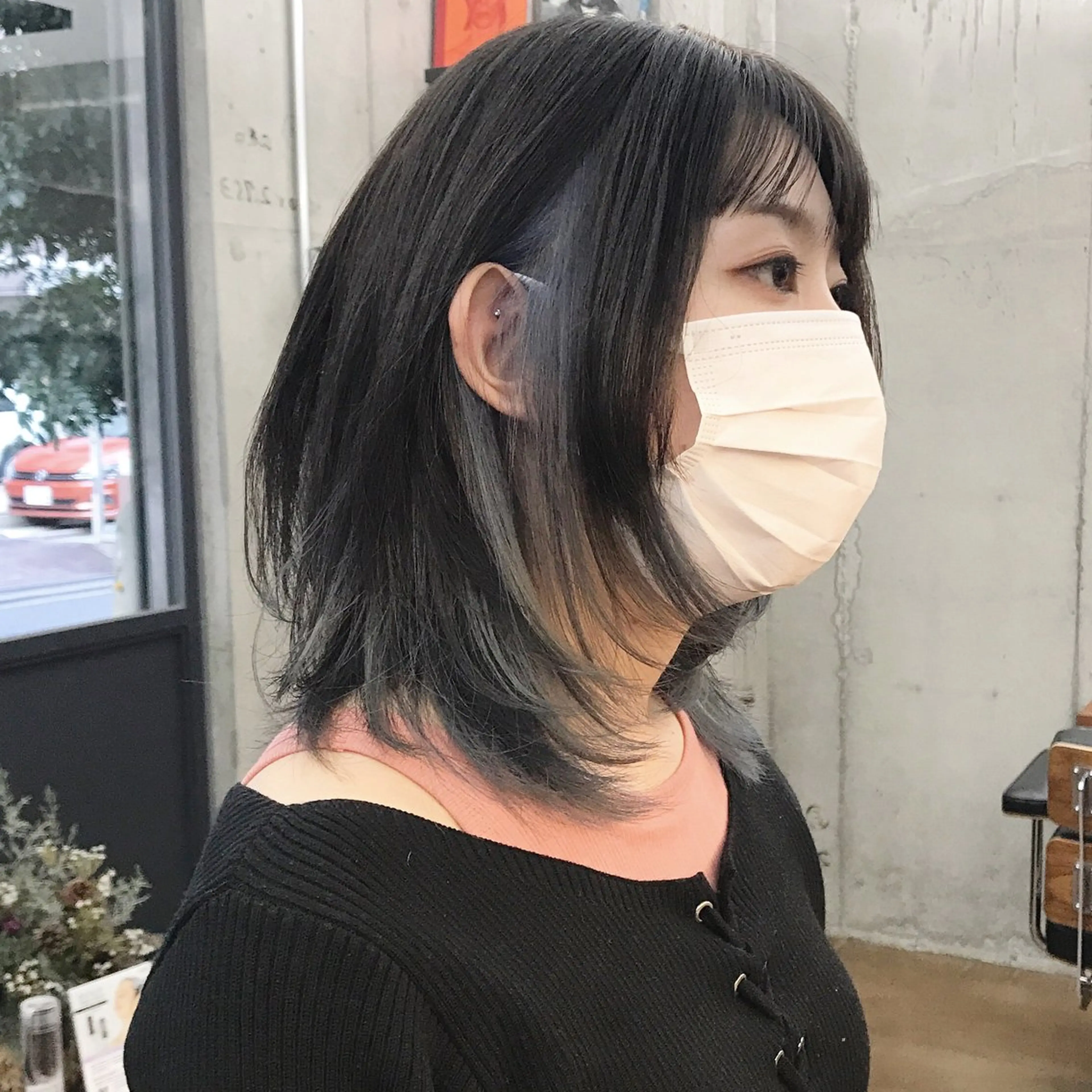 ミディアム カラー ブリーチ ブルーカラー ウルフカット カット ヘアカラー トリートメント ヘアセット ✂︎ウルフ・ショート ✂︎MIKUNIのヘアスタイル