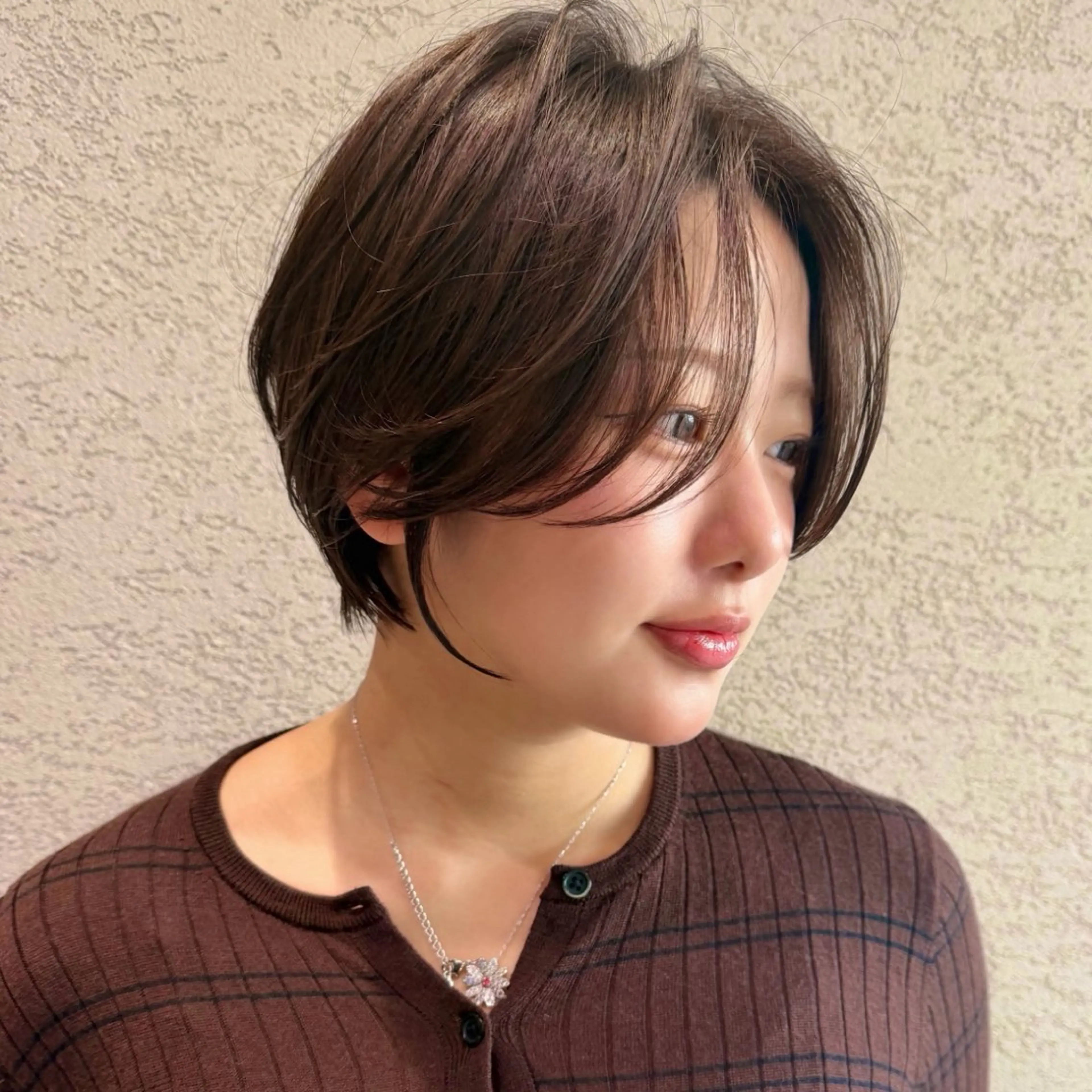 ショート カラー カット ヘアカラー レイヤー|縮毛矯正 |韓国ボブ|岡田洸太のヘアスタイル