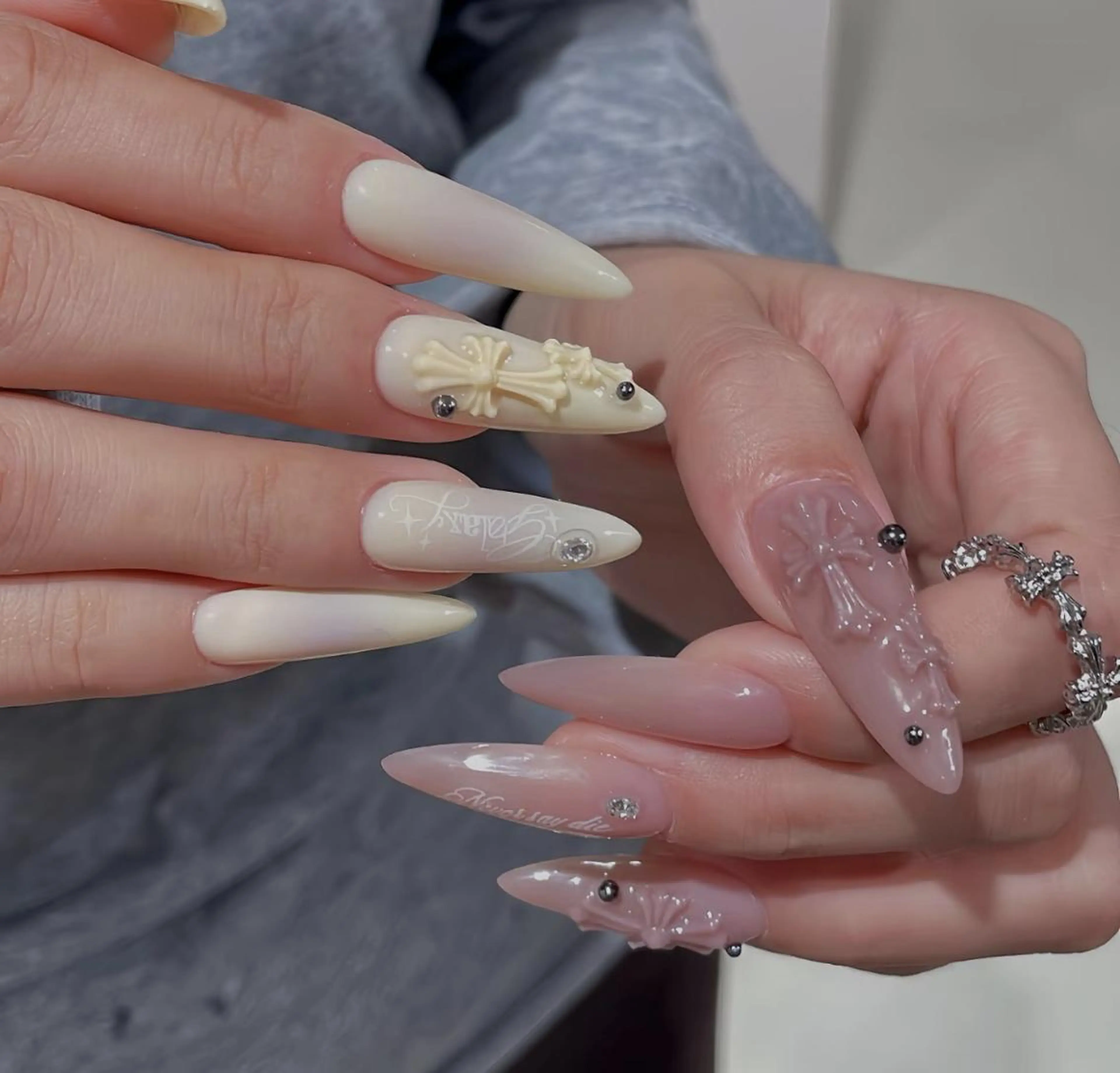 ネイル ハンドネイル she’s nailのネイルデザイン