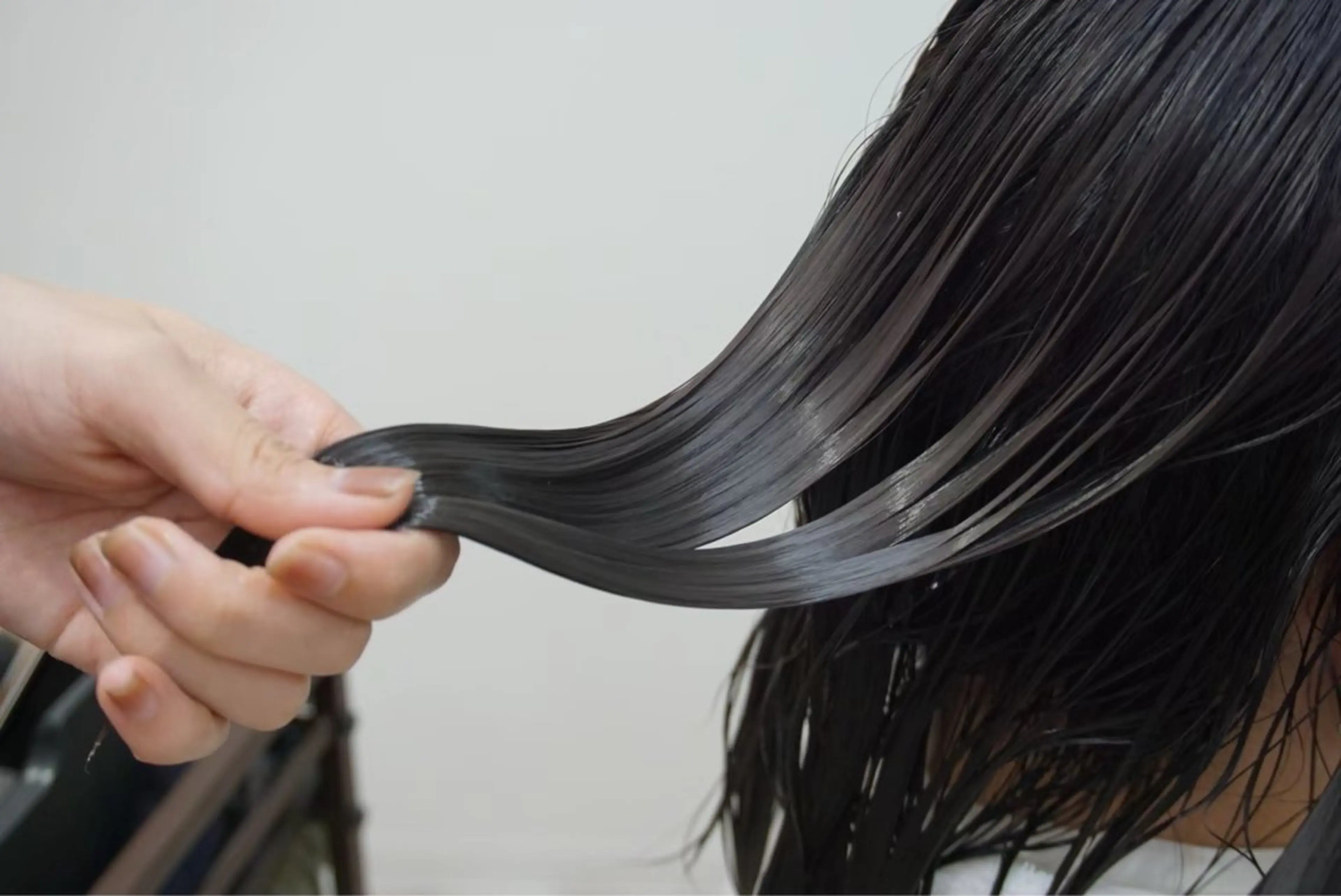 Koharu🍓/ 透明感/艶髪のヘアスタイル