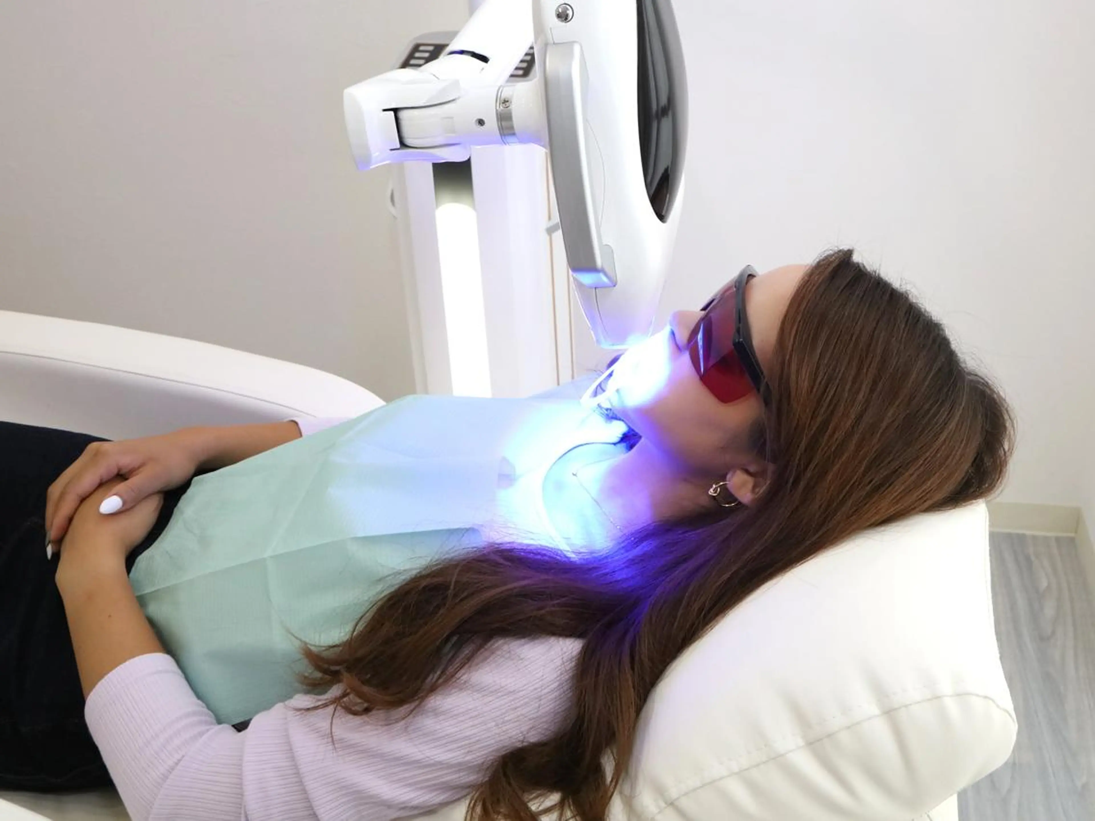 当日予約OK‼️【限定10名‼︎¥6,600→¥4,980✨】今だけプレミアムホワイトニングが24%オフ💎の写真