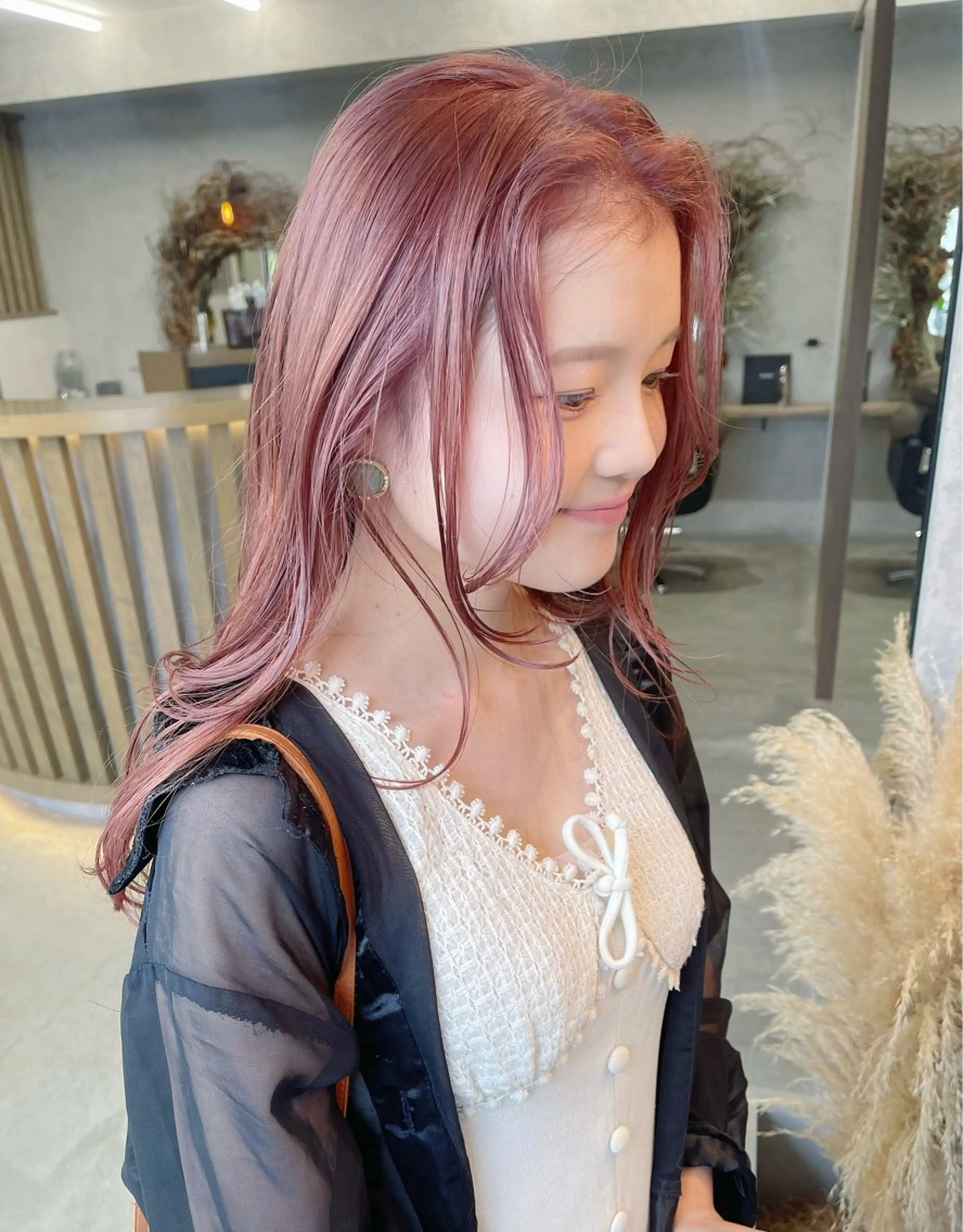 セミロング カラー ベージュカラー ピンクカラー ピンクベージュ ダブルカラー /まつ毛パーマ🎀のヘアスタイル