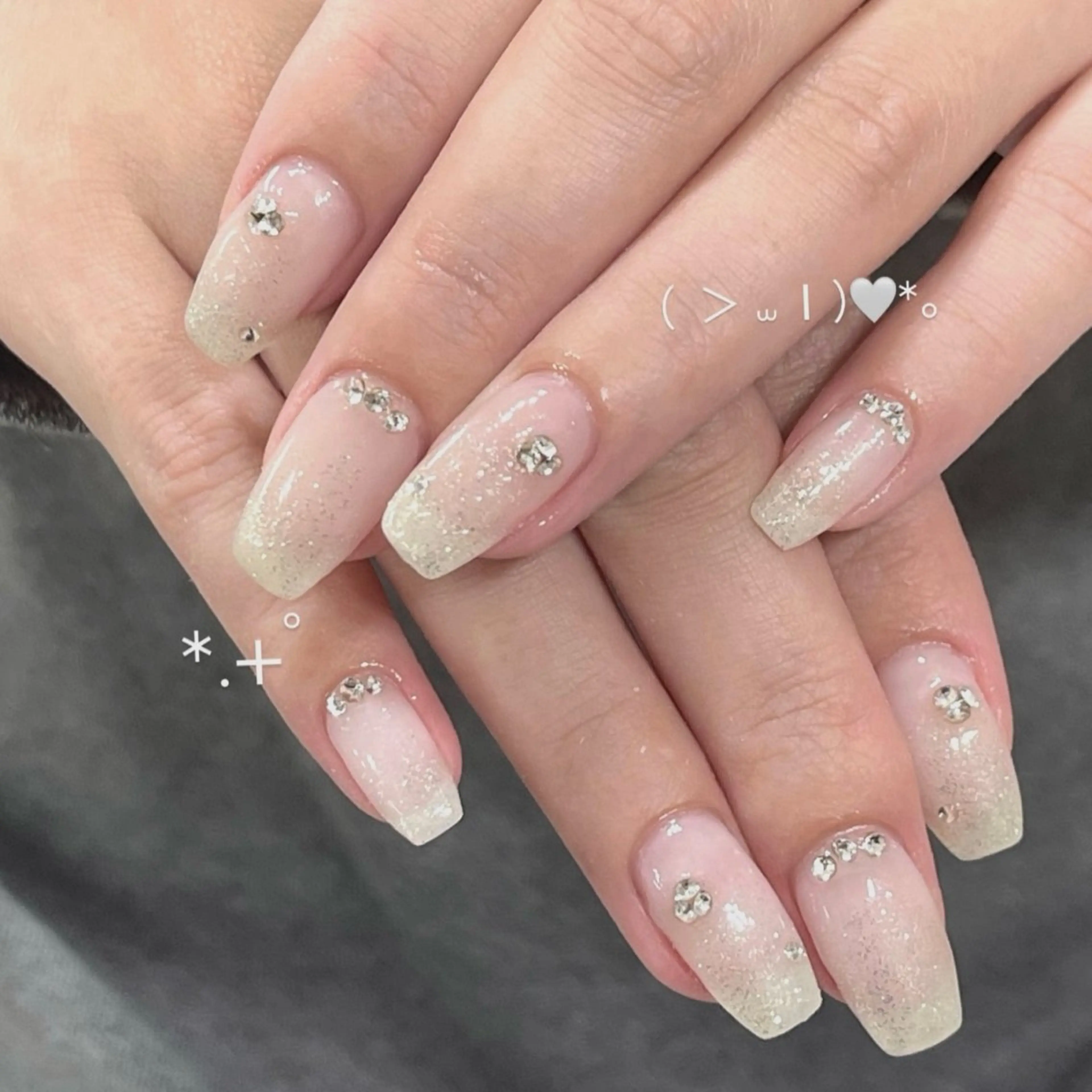 ネイル ハンドネイル natsumi .のネイルデザイン