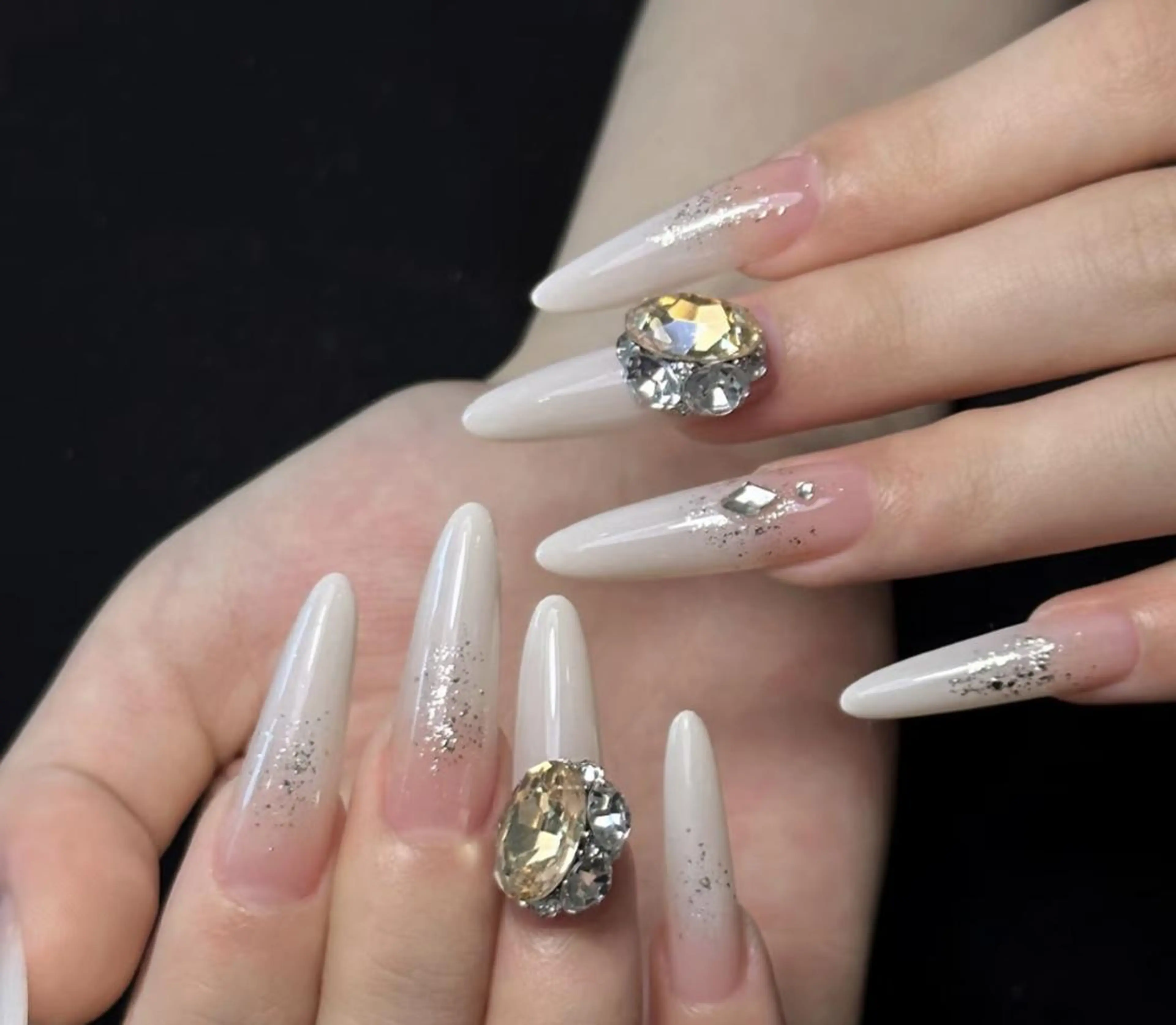 ネイル ハンドネイル 🎀 NaNa_nailのネイルデザイン