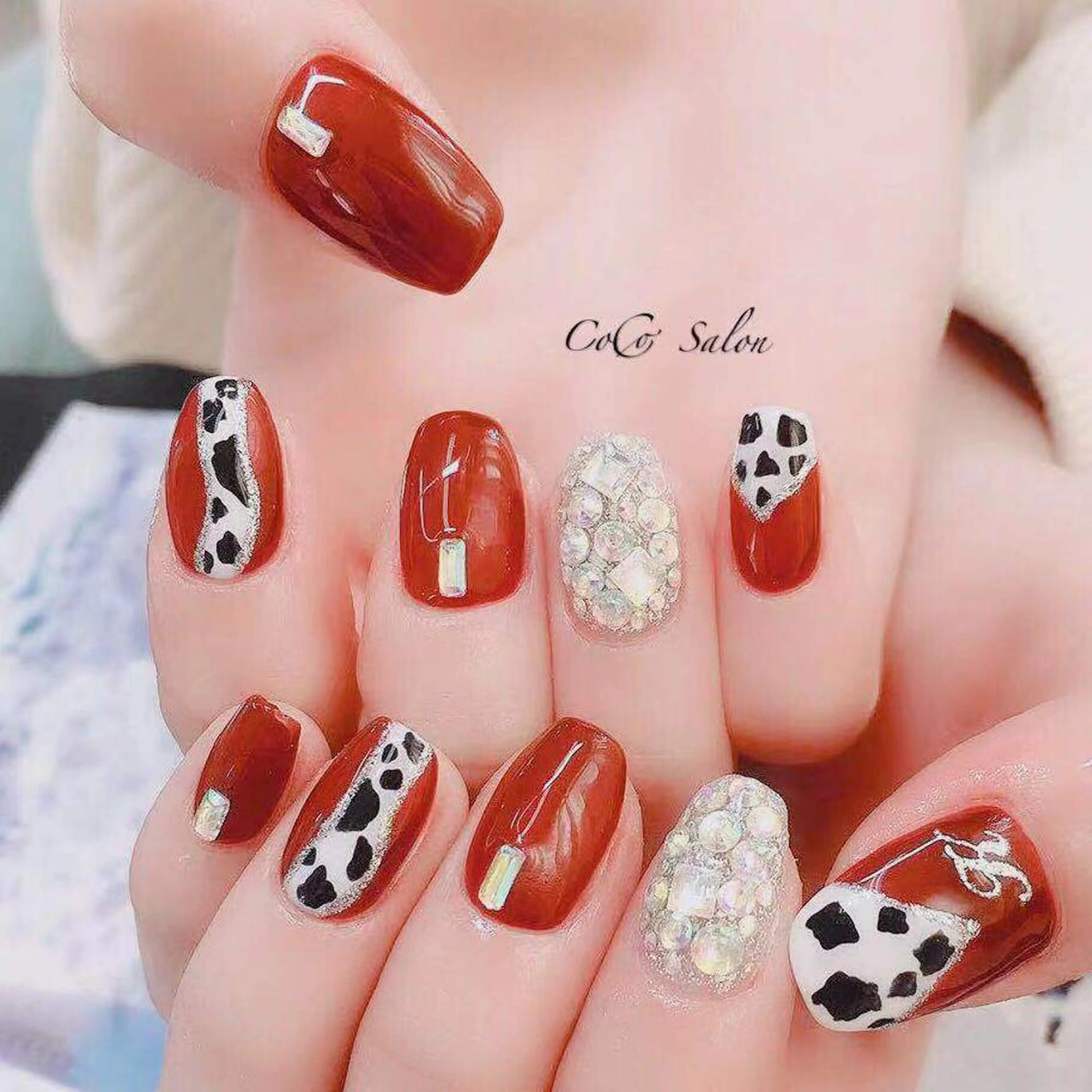 ネイル アニマル柄 ボルドー CoCoSalon ネイル/まつ毛予約のネイルデザイン