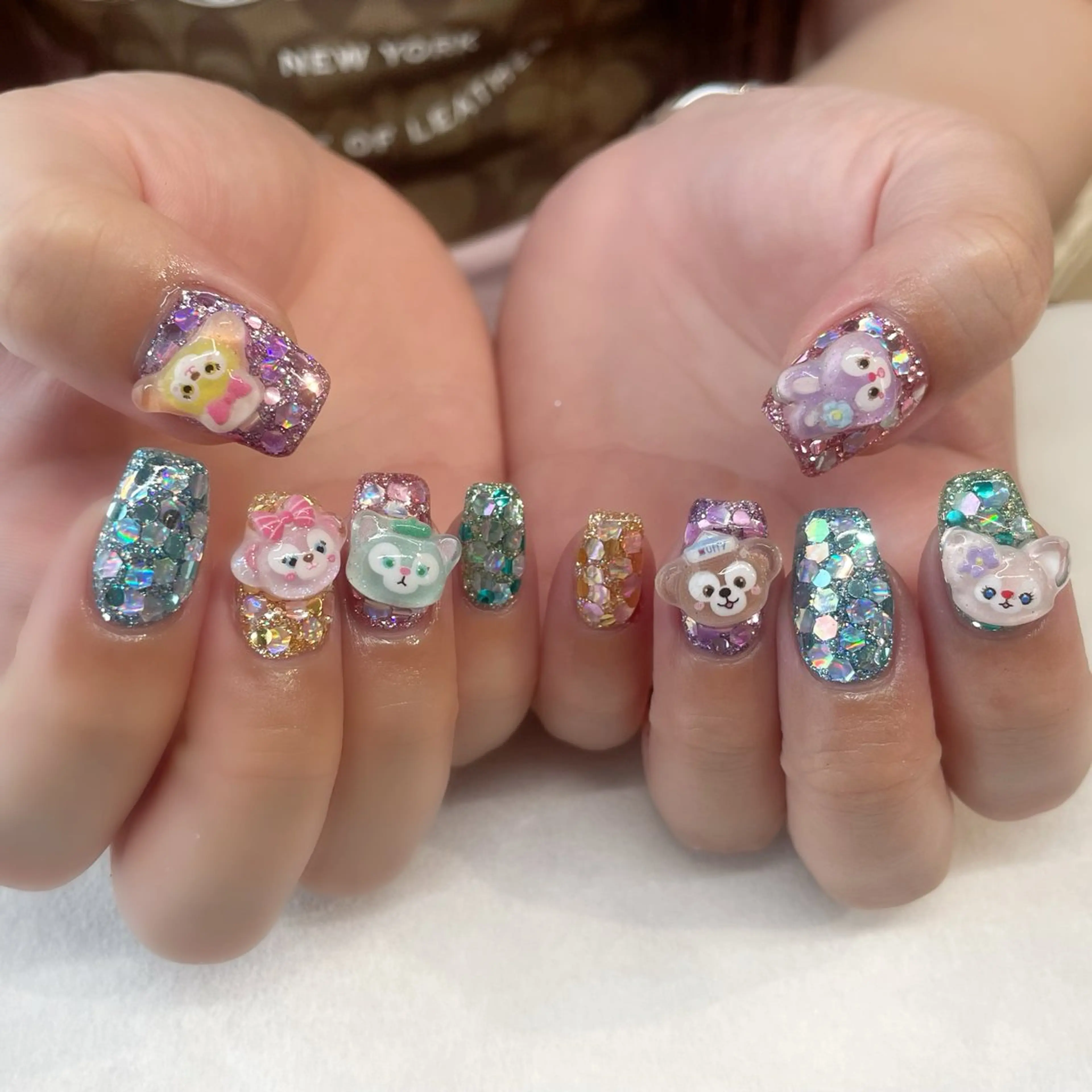 ネイル ハンドネイル 💎🐰 saki. m 🐰💎のネイルデザイン