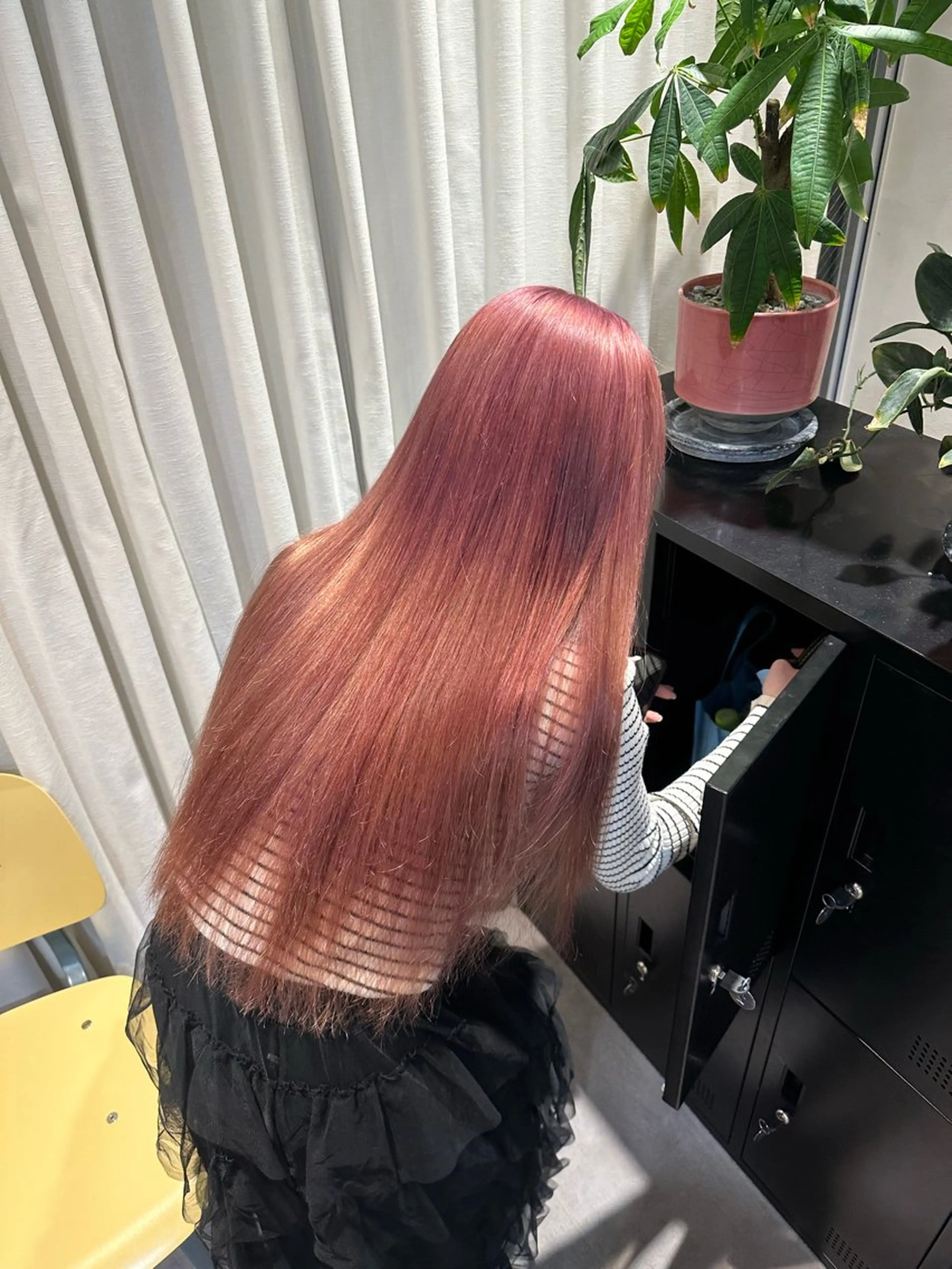 ロング カラー ヘアカラー HANAME 原宿美容室のヘアスタイル