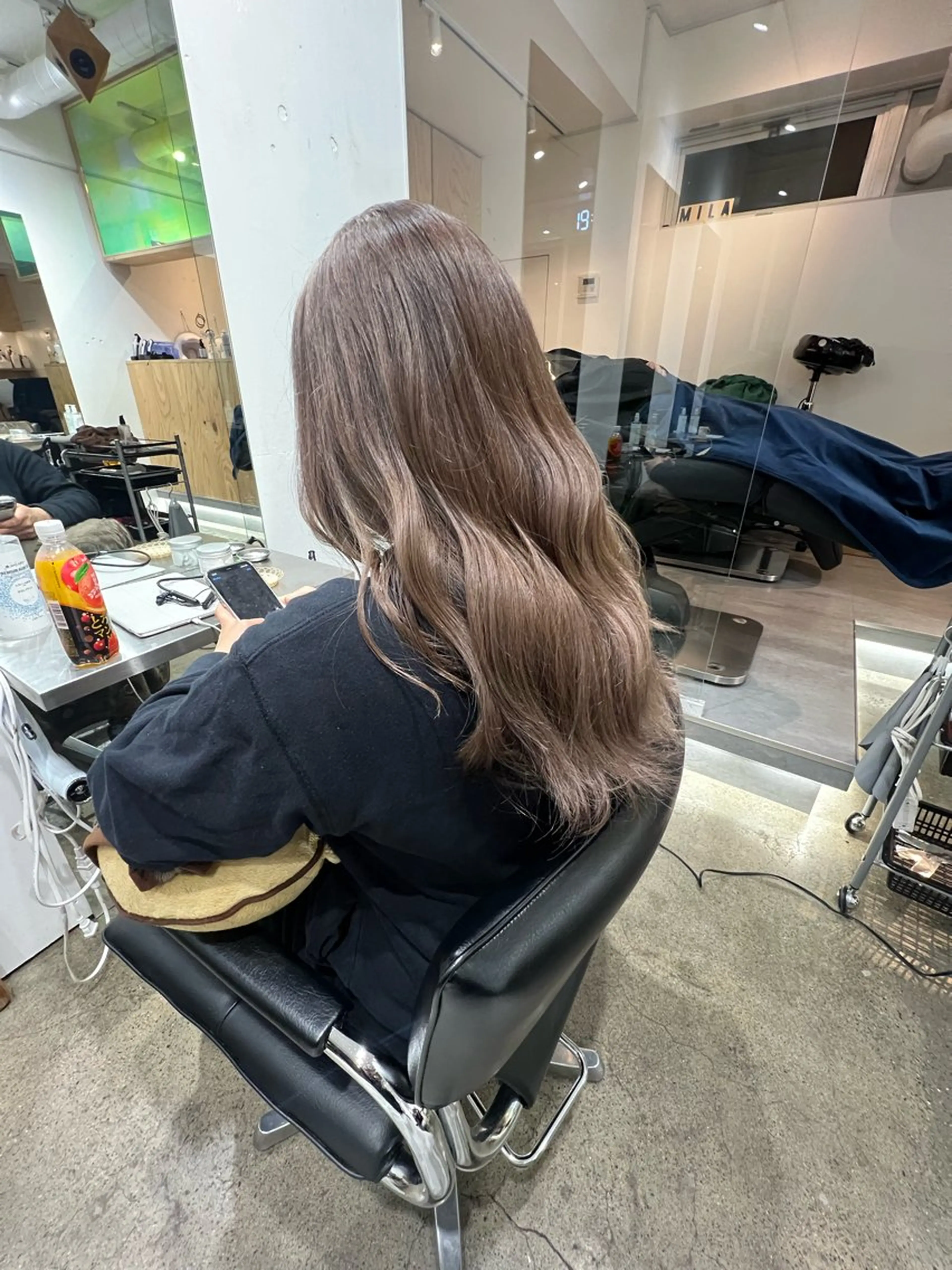 ロング カラー ブリーチ ケアブリーチ ケアカラー ハイトーンカラー 髪質改善 ヘアカラー トリートメント ✨髪質改善矯正× ブリーチ✨YU-KIのヘアスタイル
