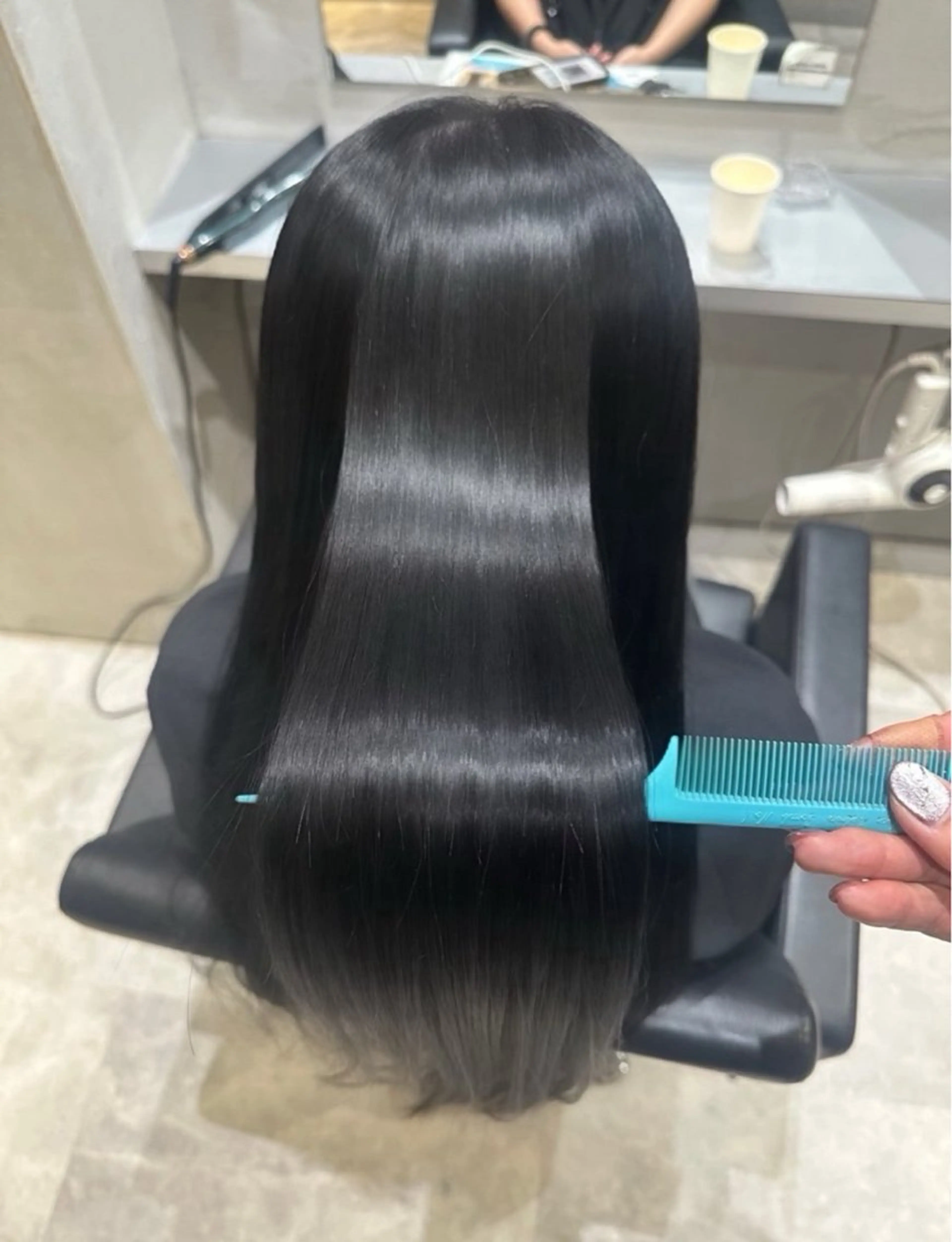 ロング カラー ブリーチ×レイヤー ×エクステ💫ひかるのヘアスタイル